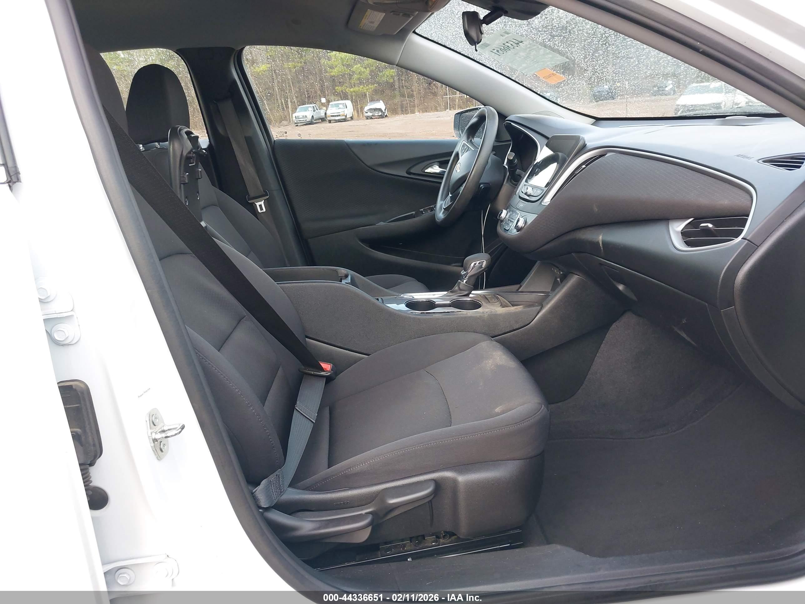 CHEVROLET MALIBU image 5