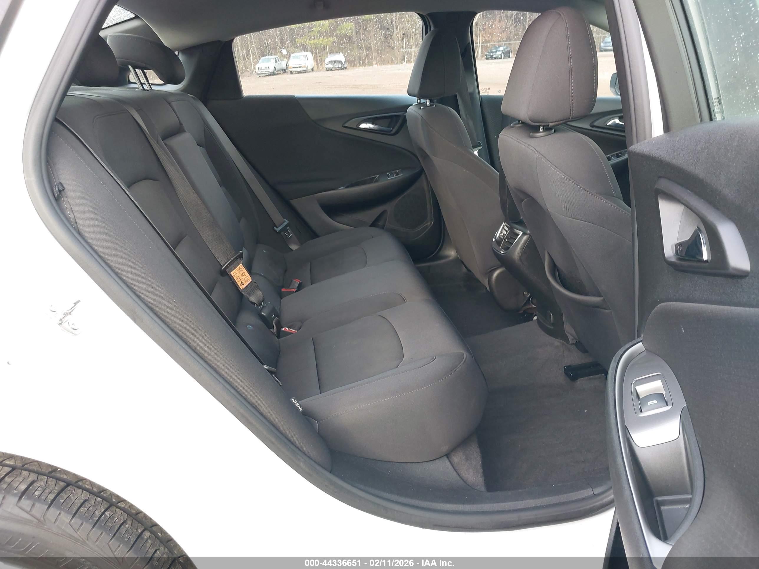 CHEVROLET MALIBU image 8
