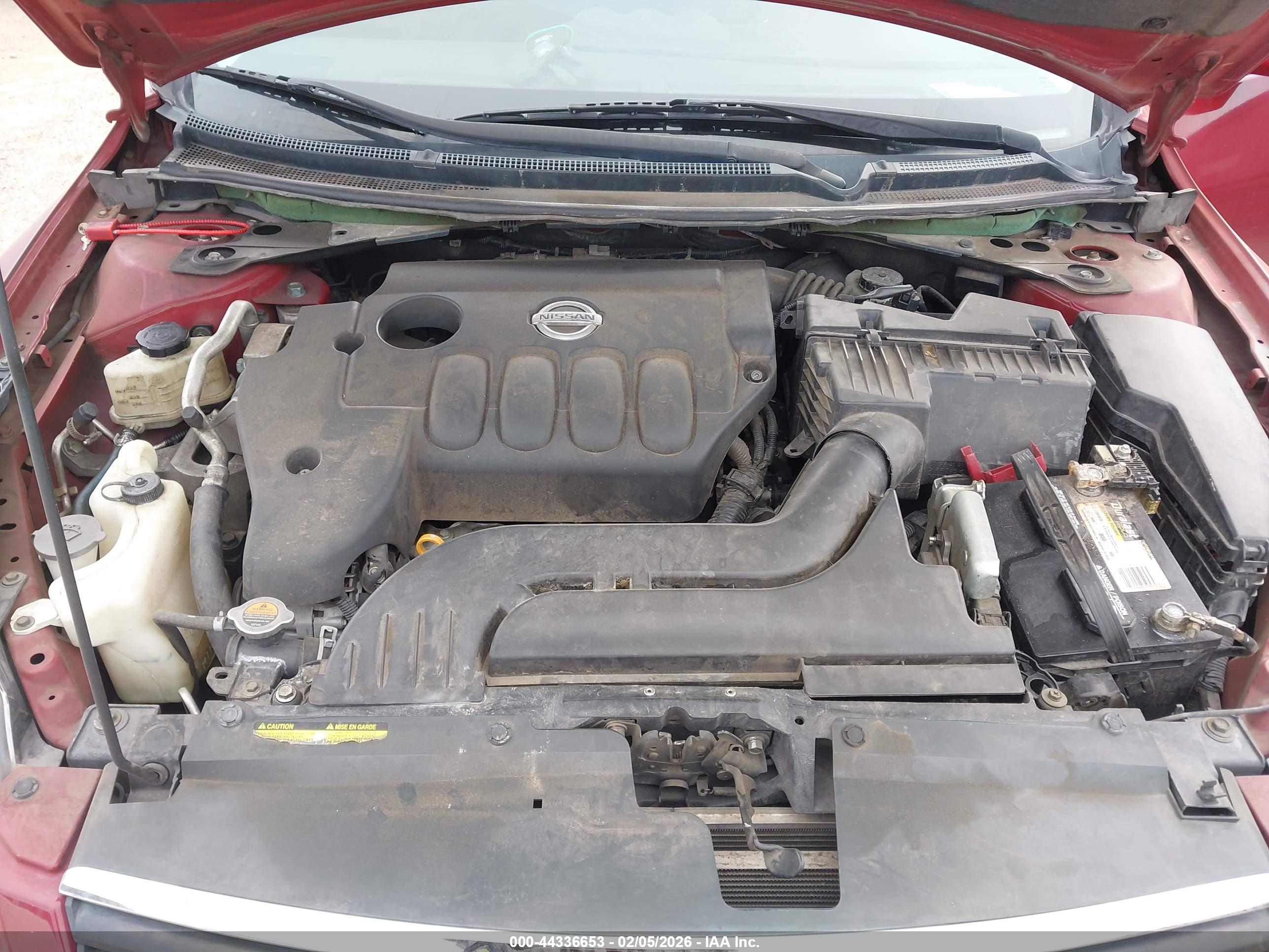 NISSAN ALTIMA image 10