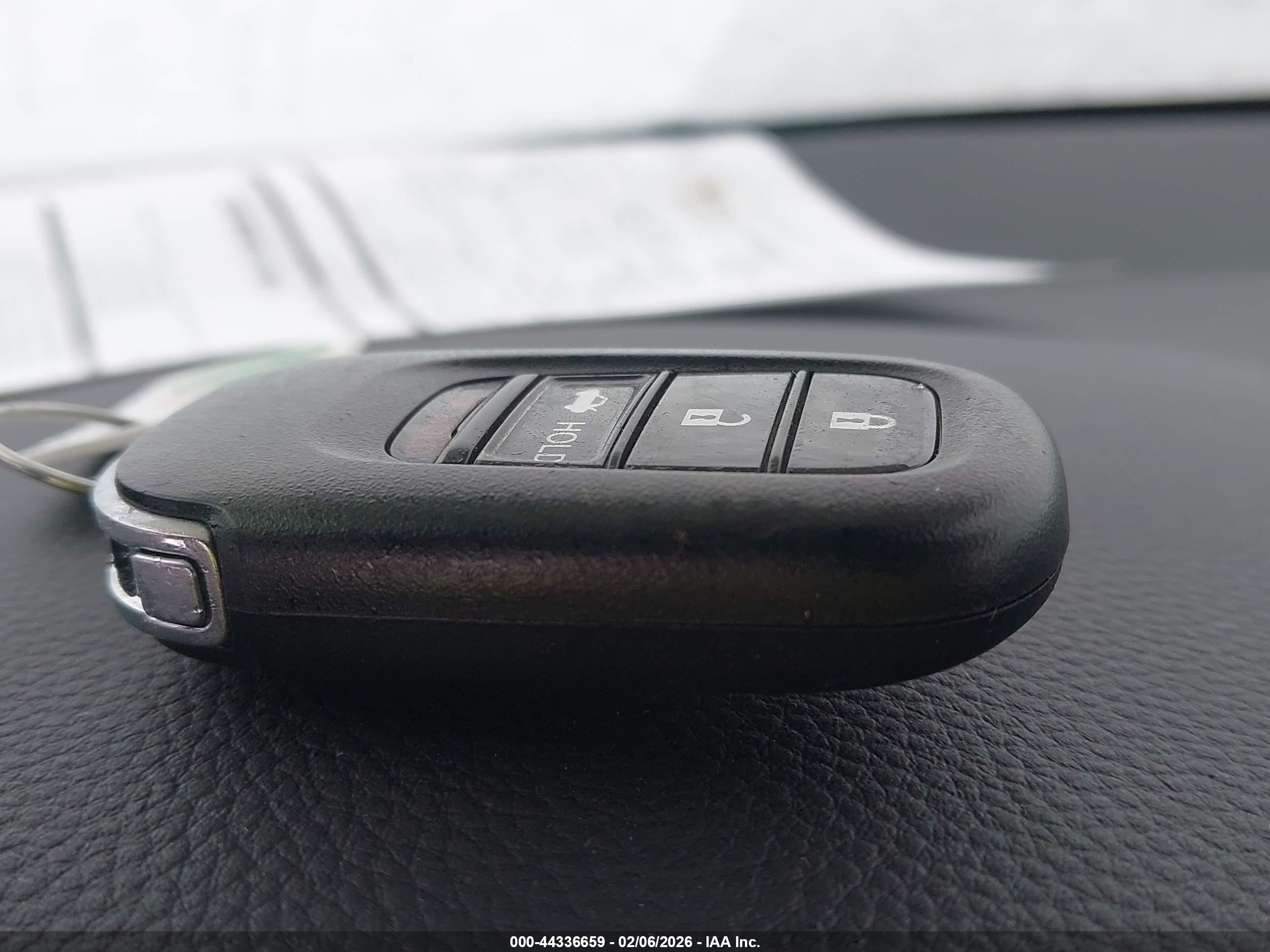 HONDA CIVIC image 11