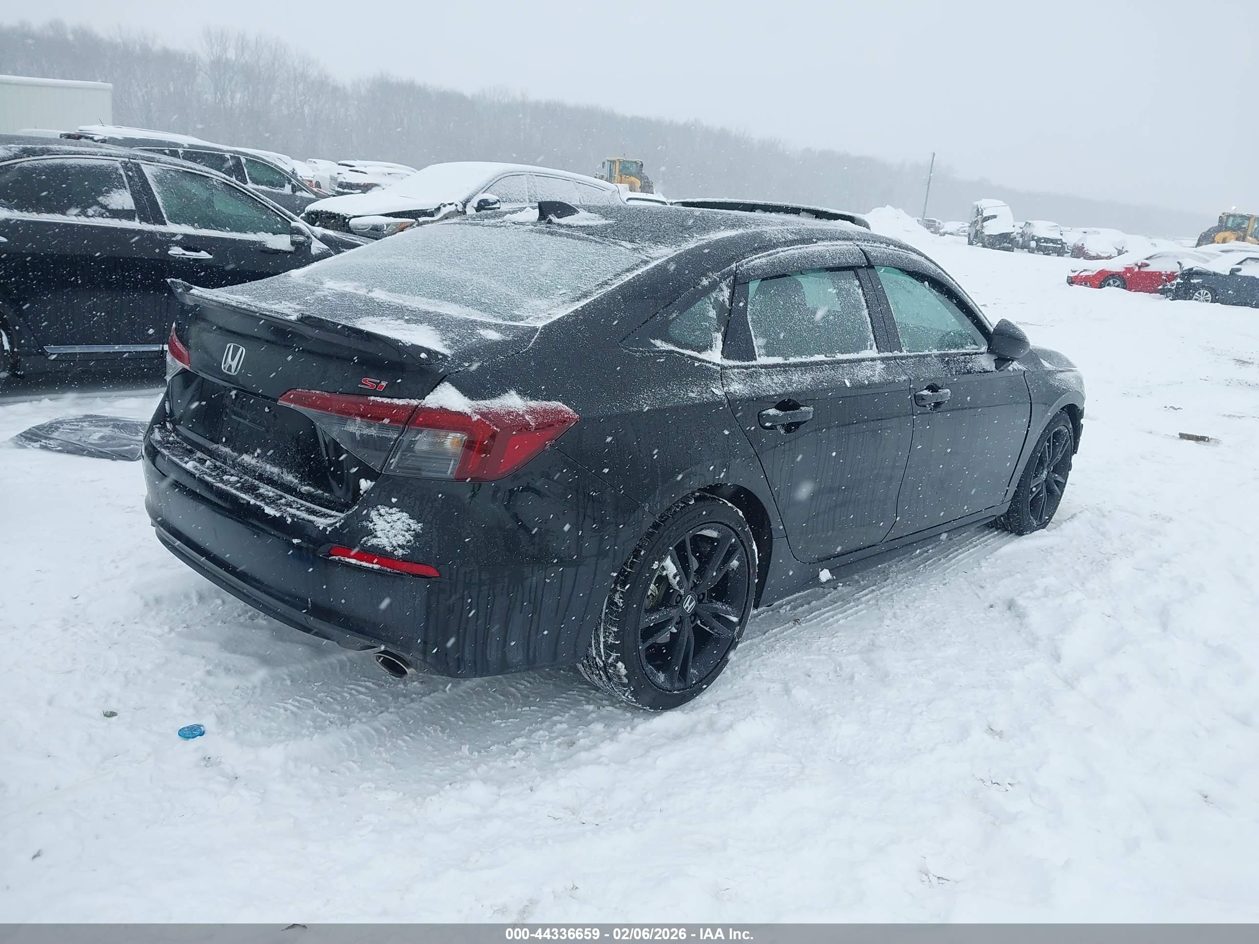 HONDA CIVIC image 4