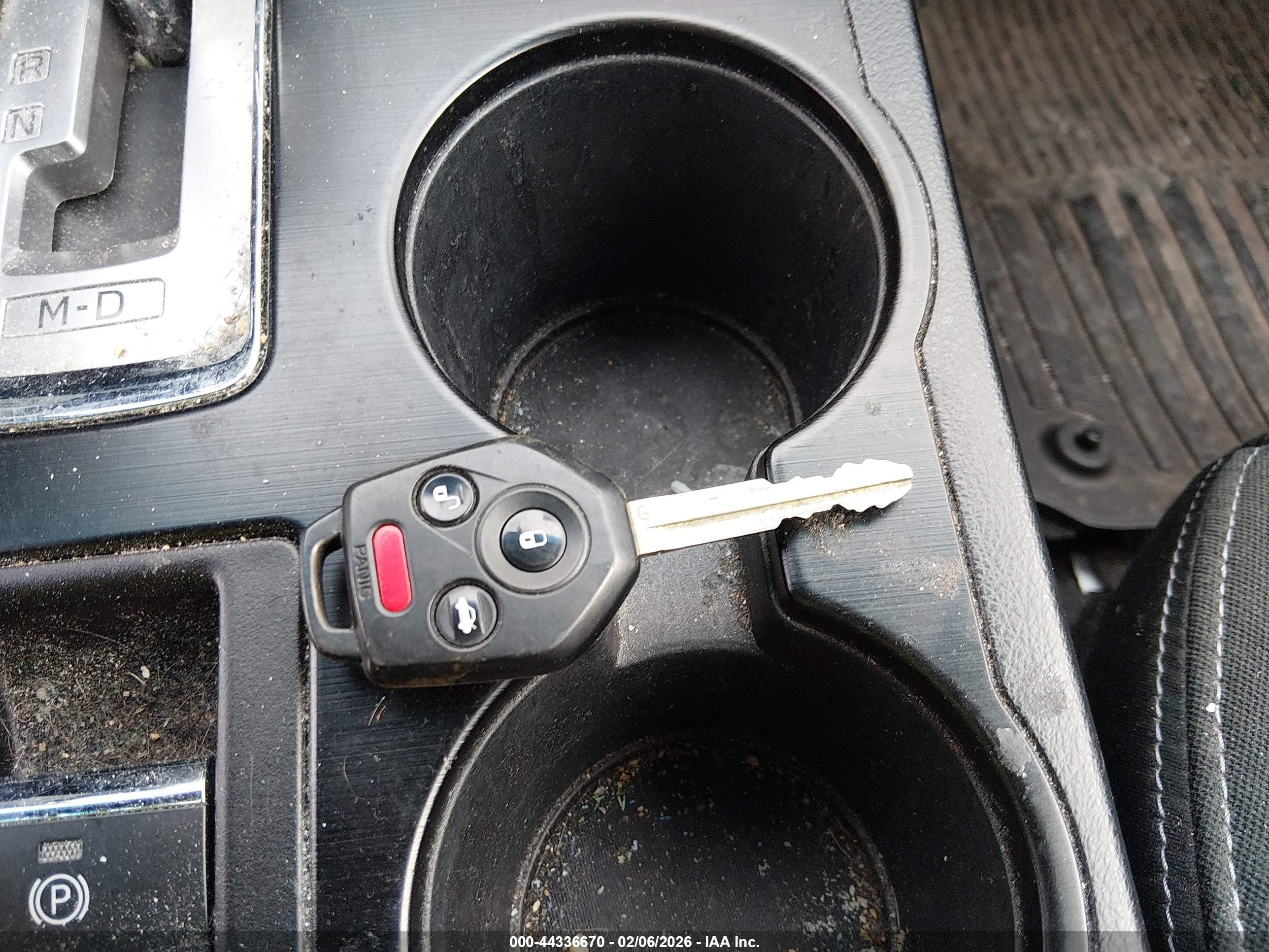 SUBARU OUTBACK image 11