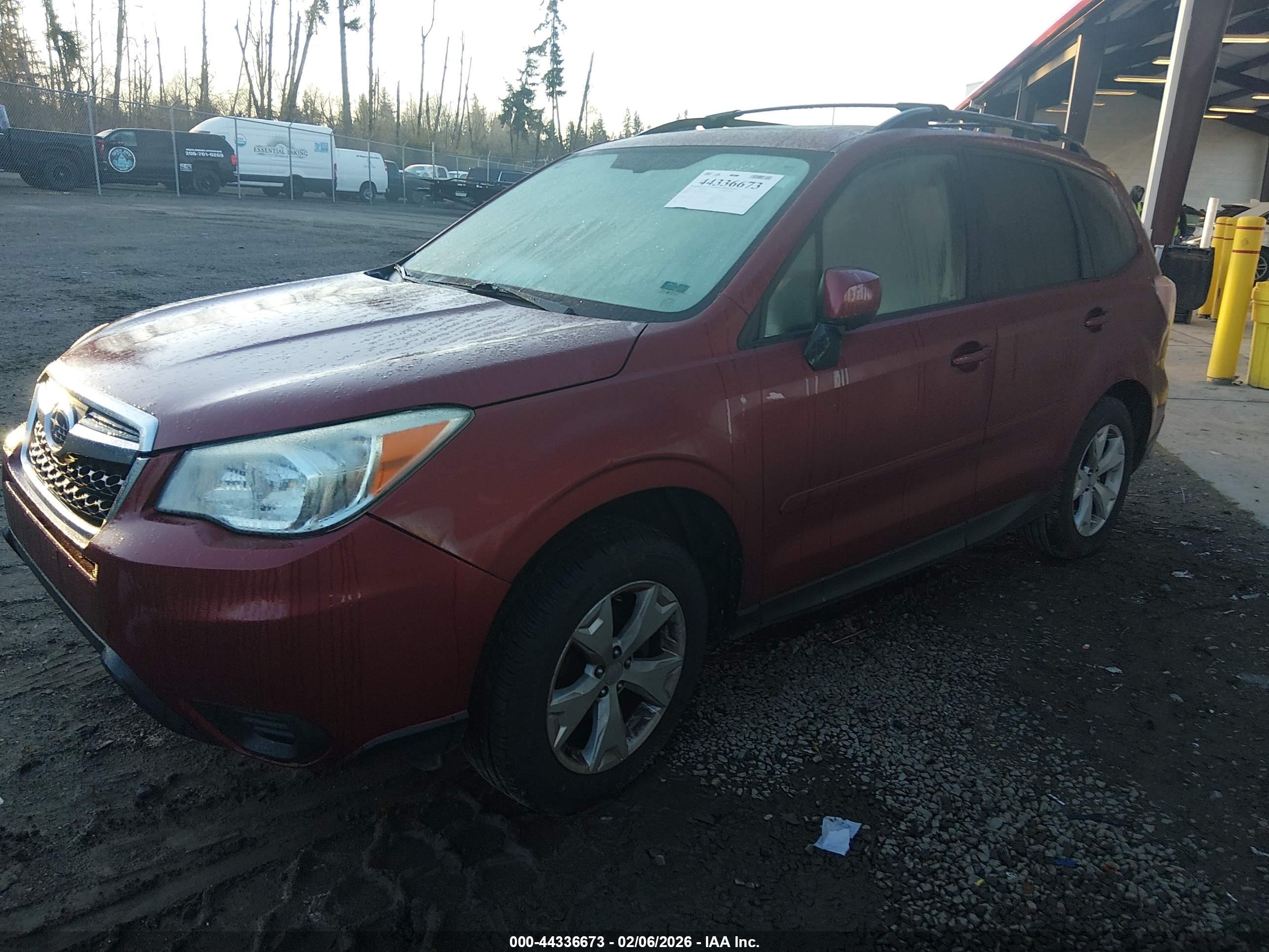 SUBARU FORESTER image 2