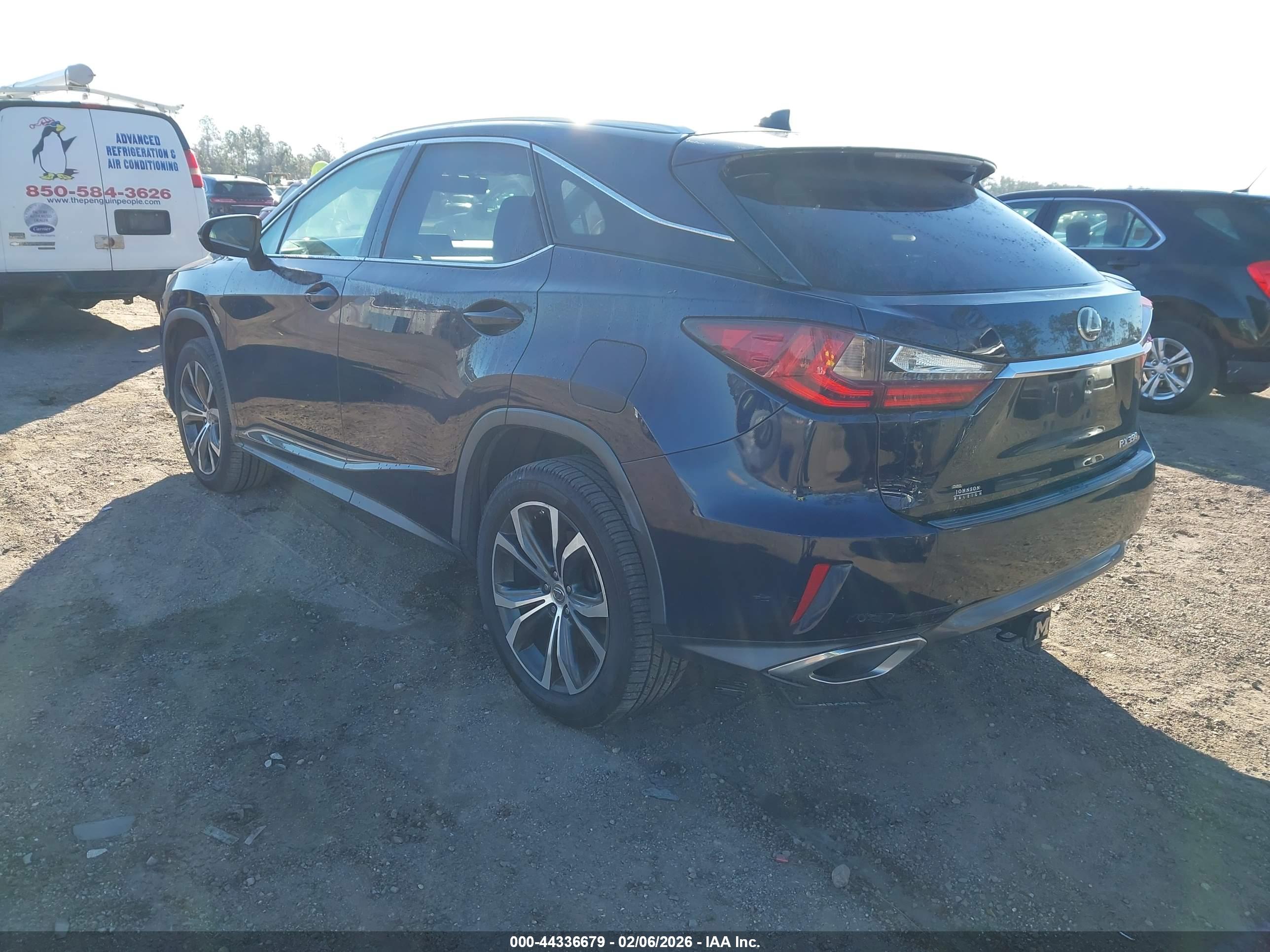 LEXUS RX image 3