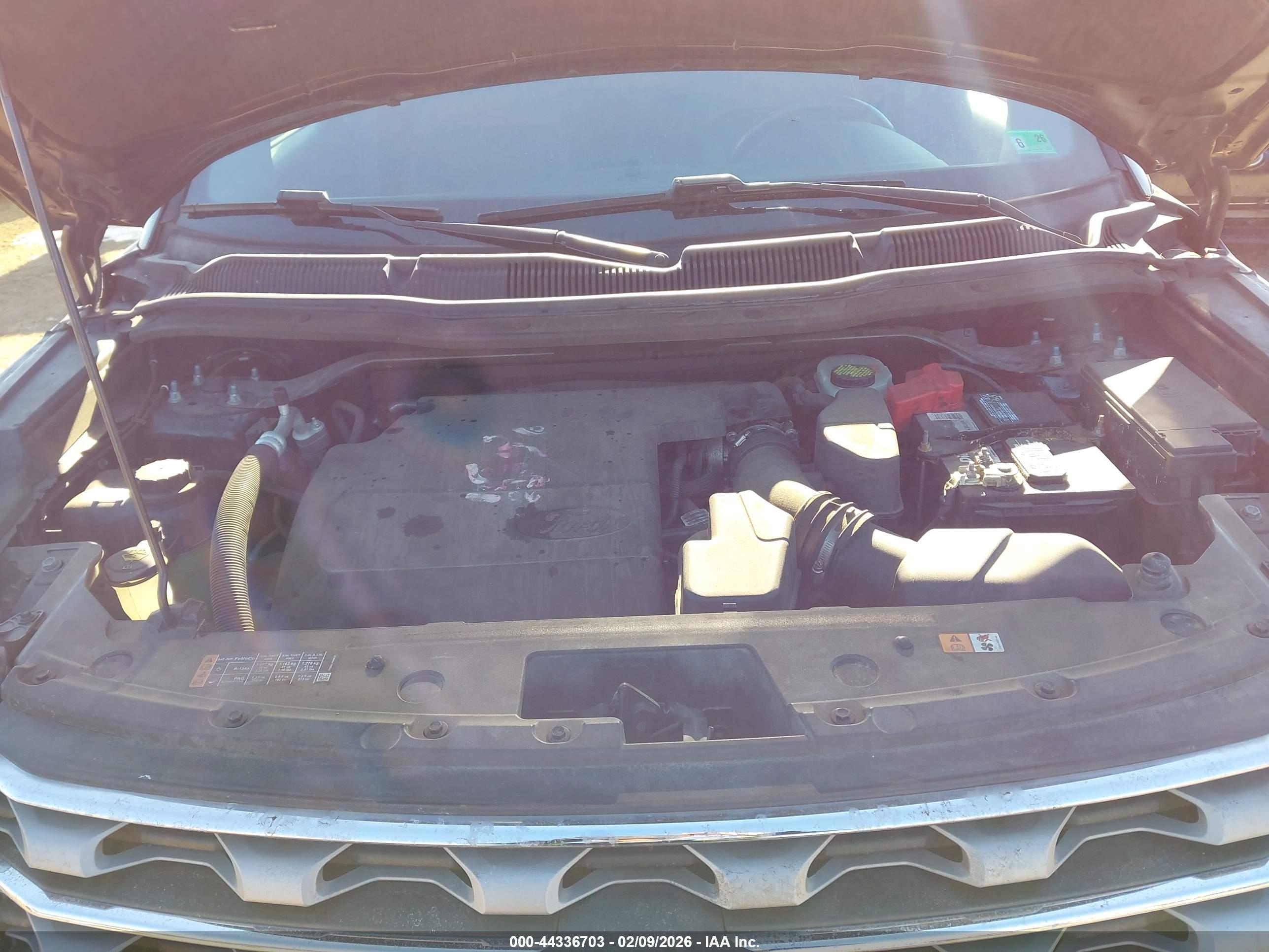 FORD EXPLORER image 10