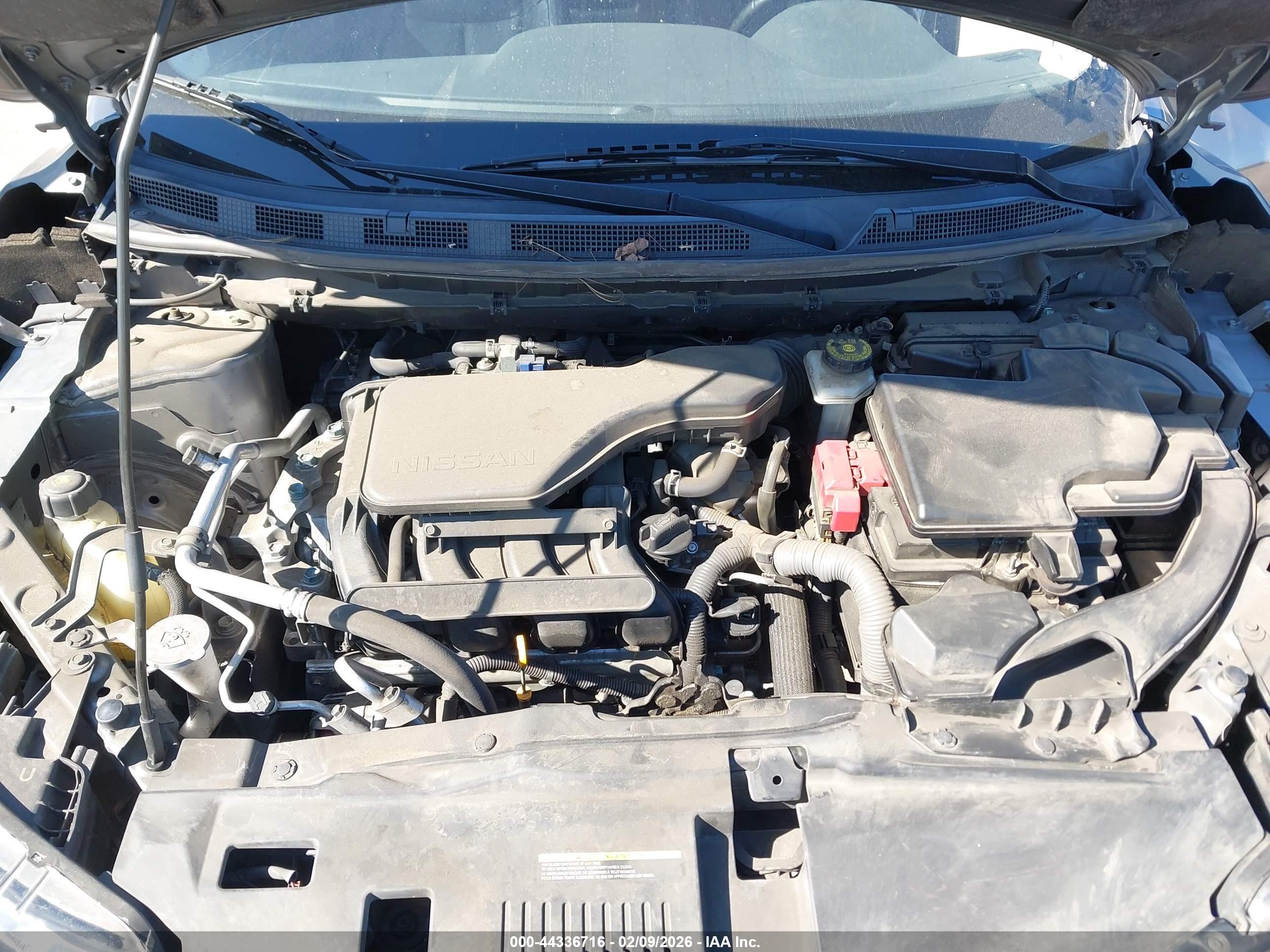 NISSAN ROGUE image 10