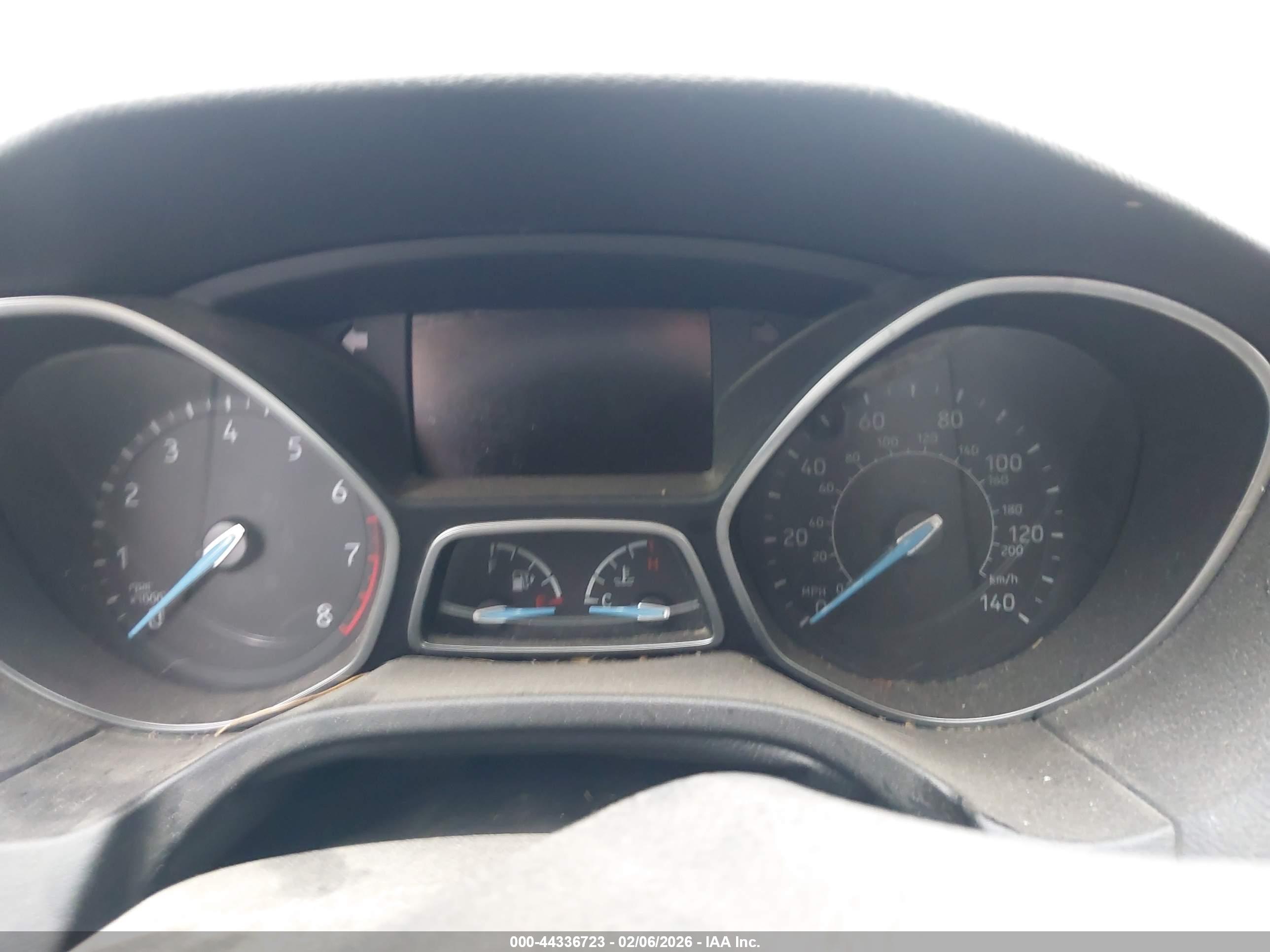 FORD FOCUS image 7