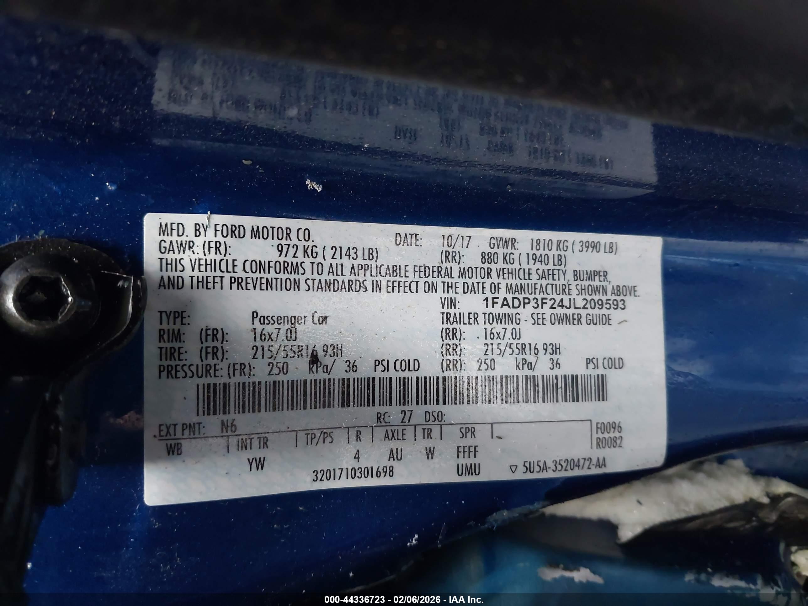 FORD FOCUS image 9