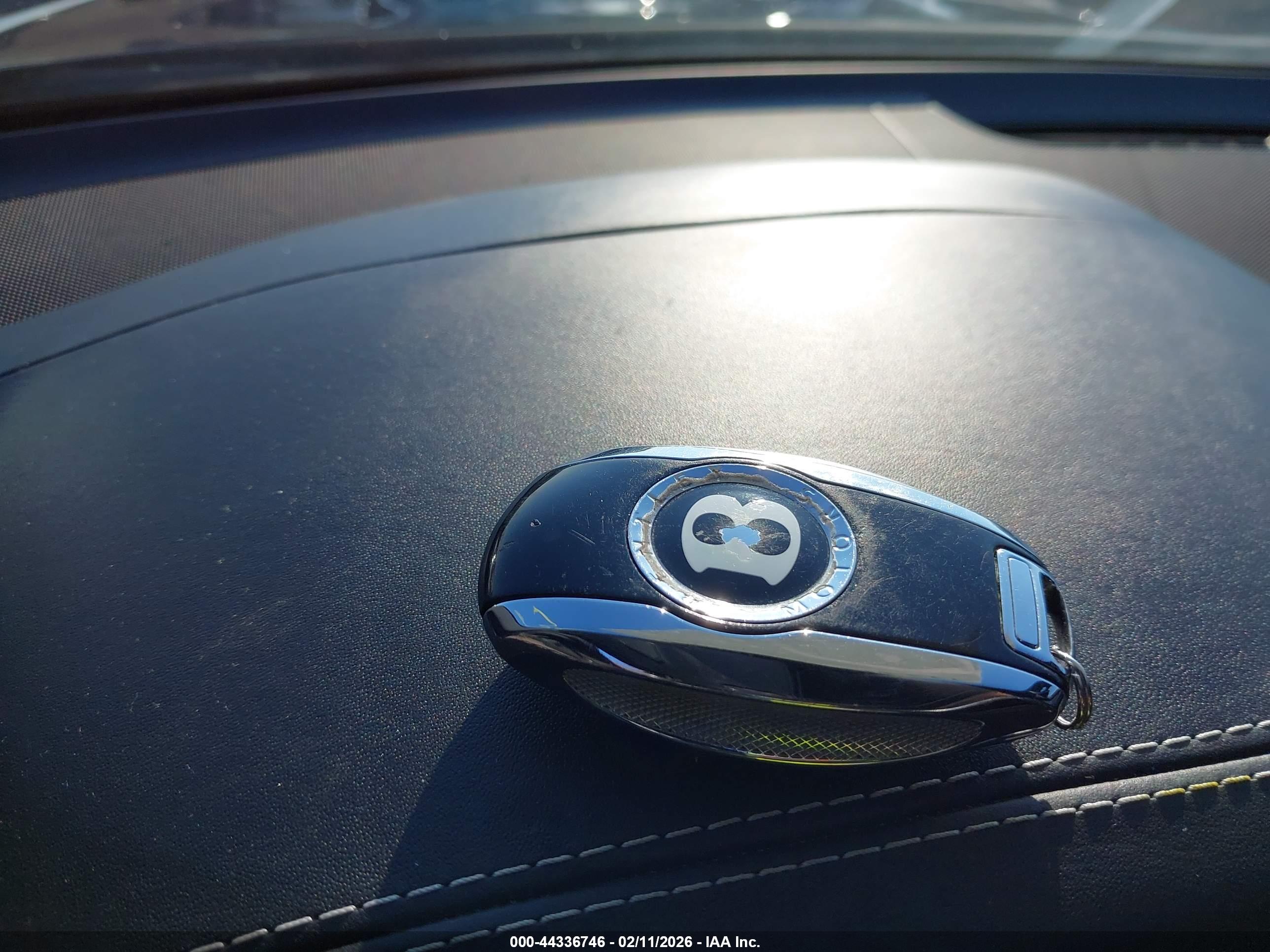 BENTLEY BENTAYGA image 11