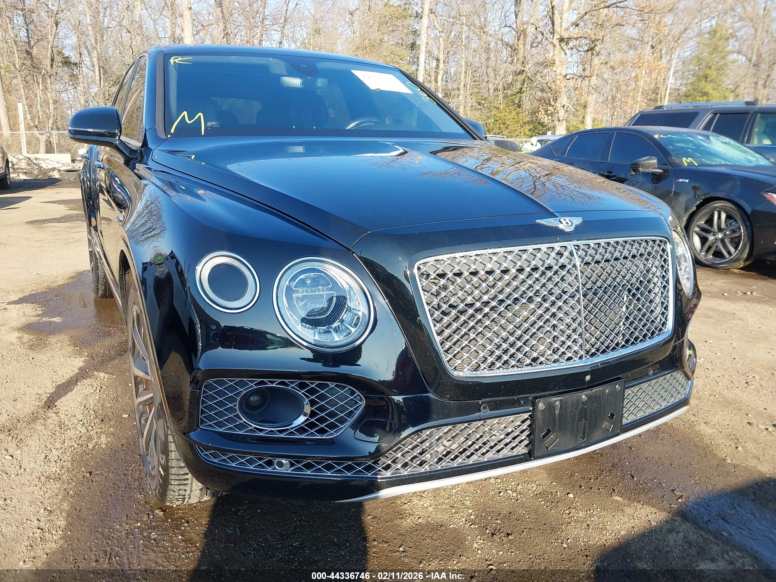 BENTLEY BENTAYGA image 6