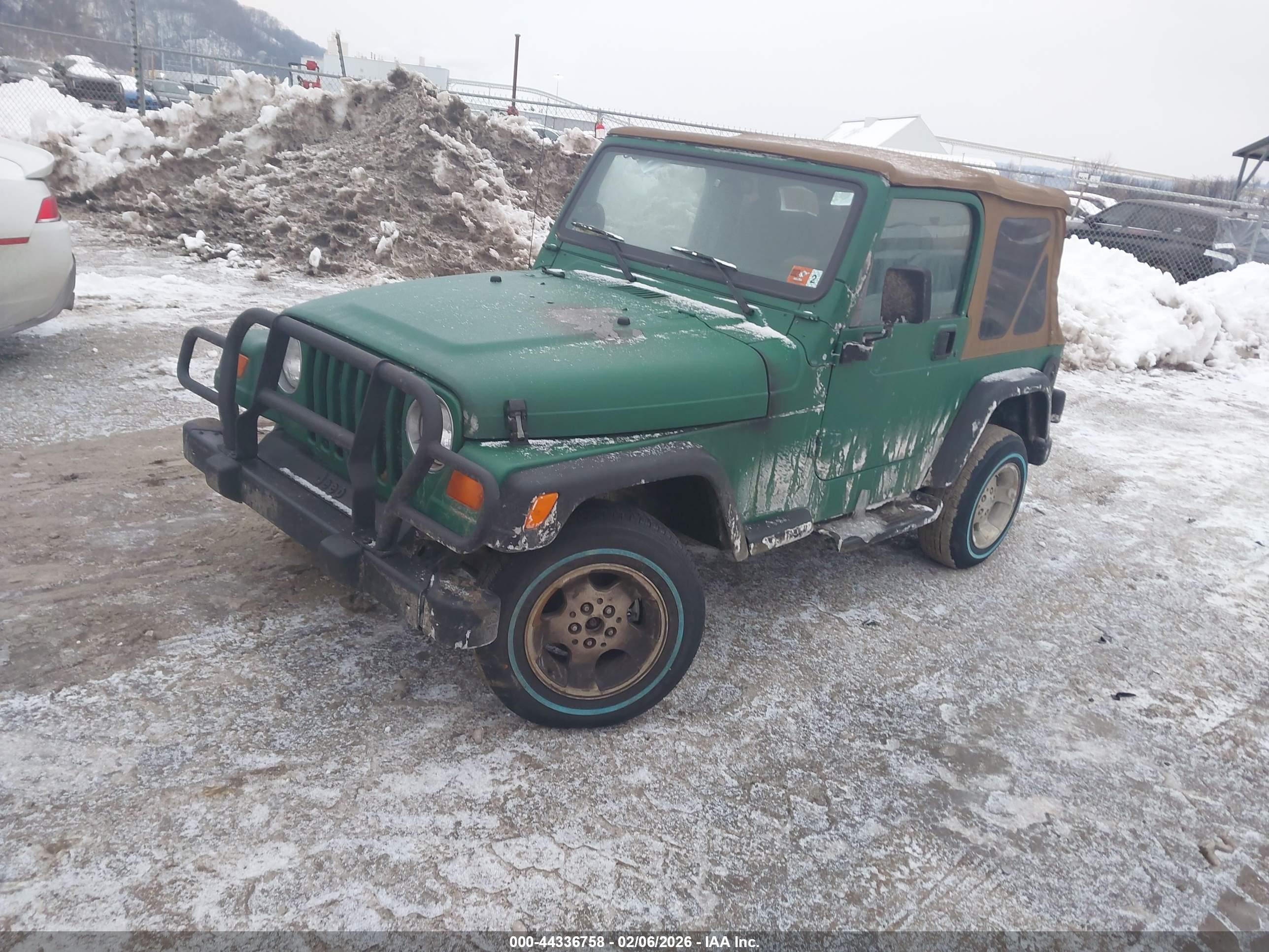 JEEP WRANGLER image 2