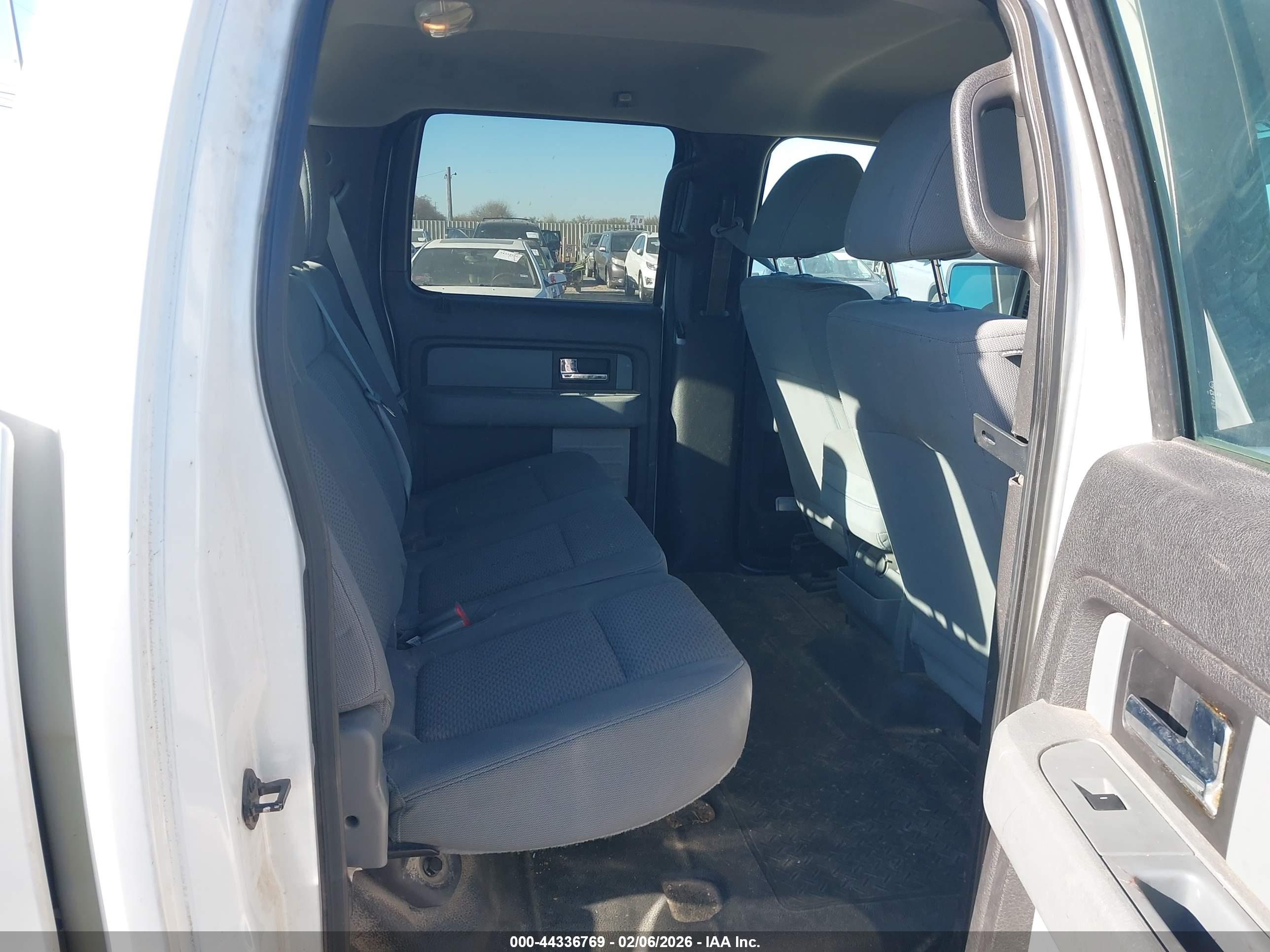 FORD F-150 image 8