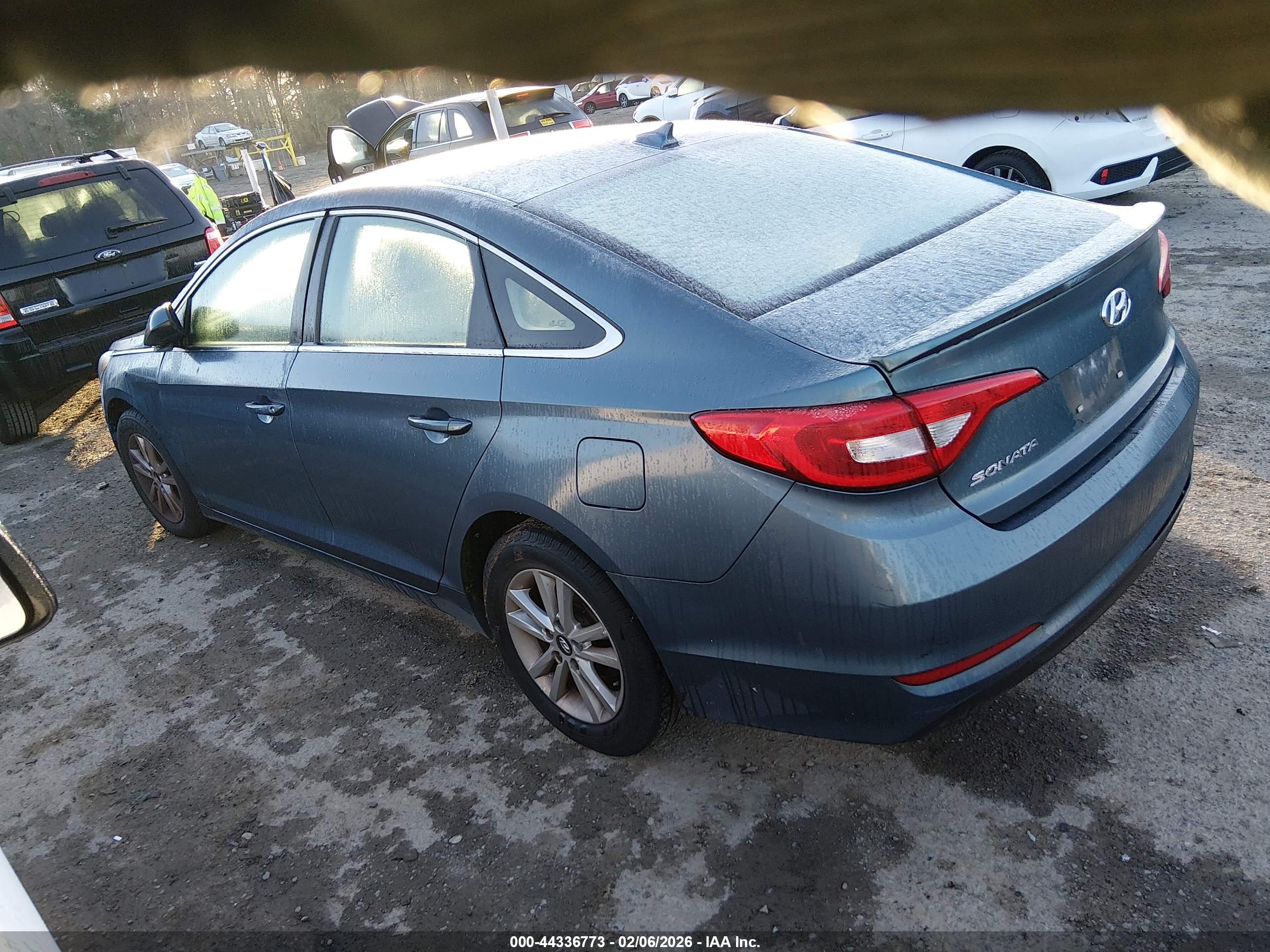HYUNDAI SONATA image 3