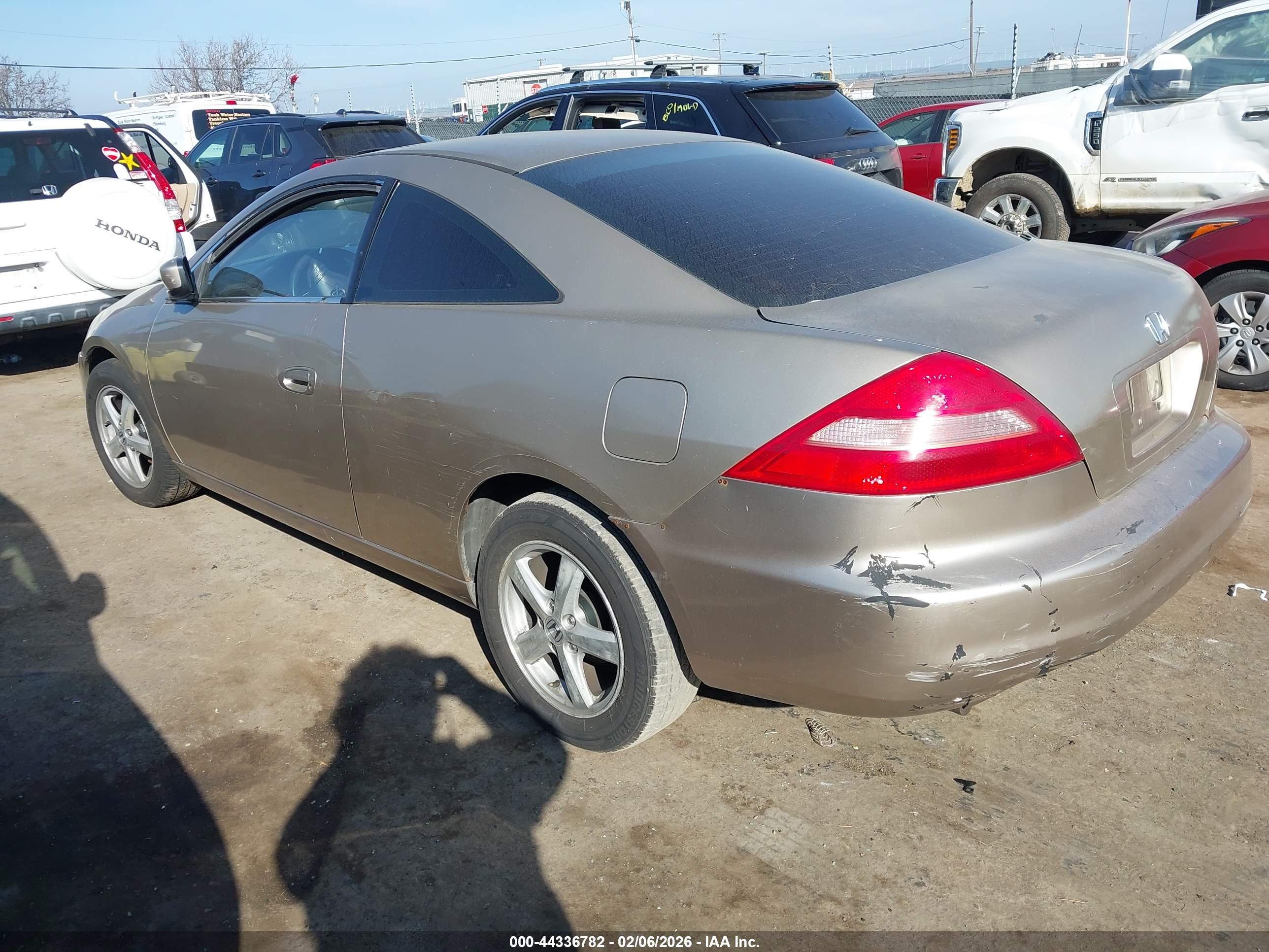 HONDA ACCORD image 3