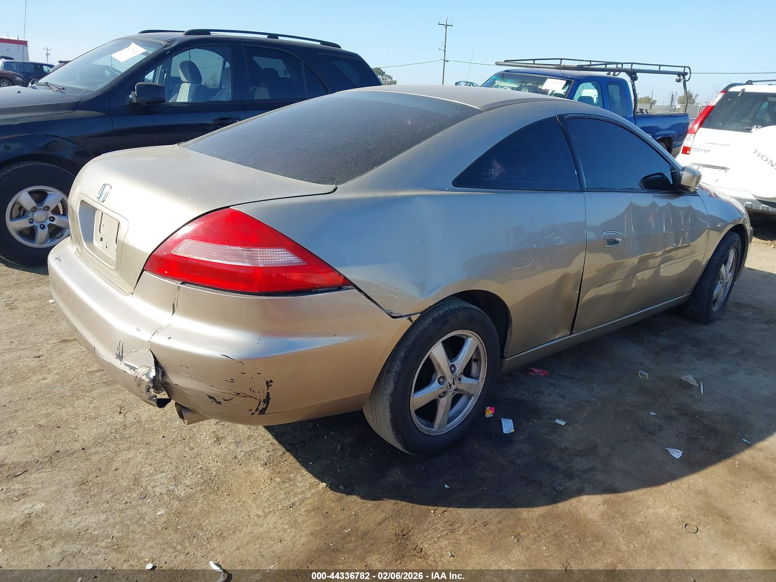 HONDA ACCORD image 4