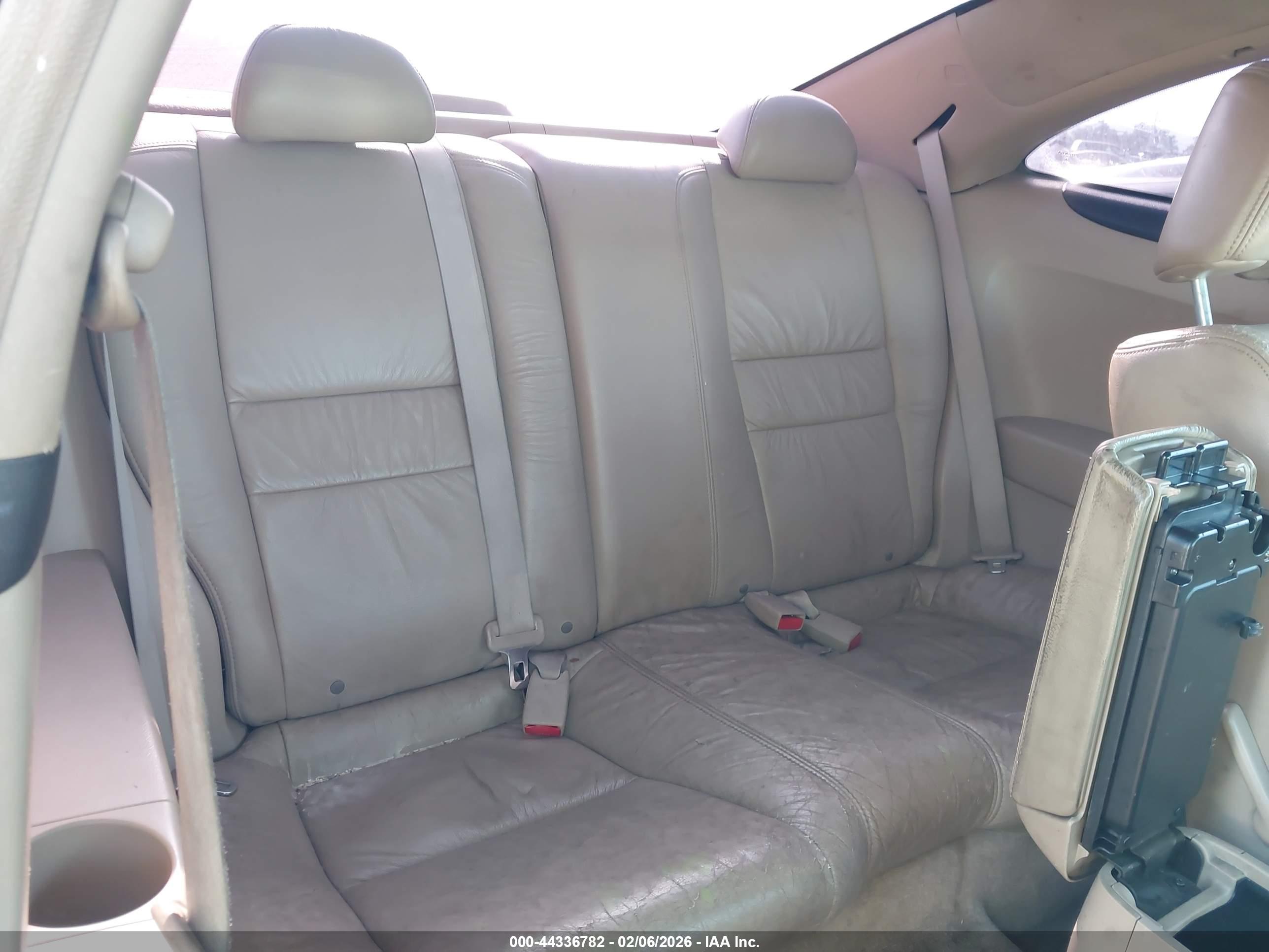 HONDA ACCORD image 8