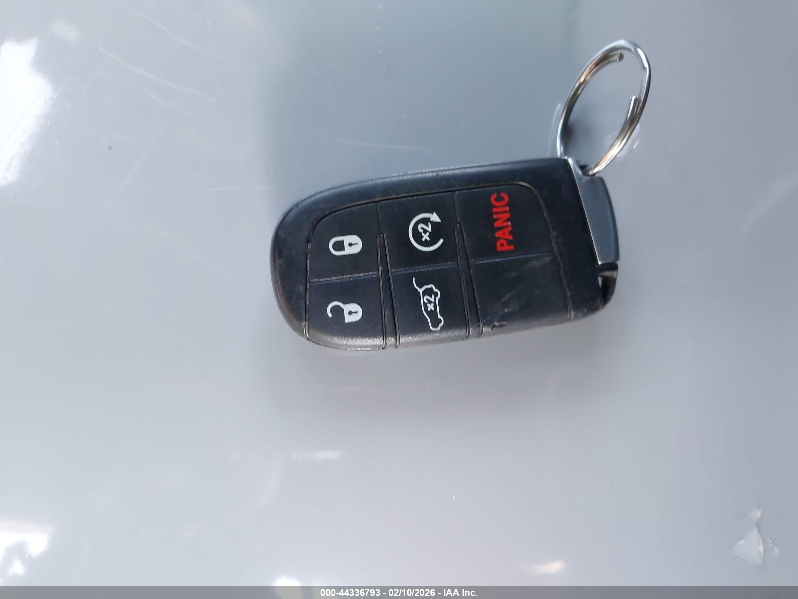 JEEP GRAND image 11