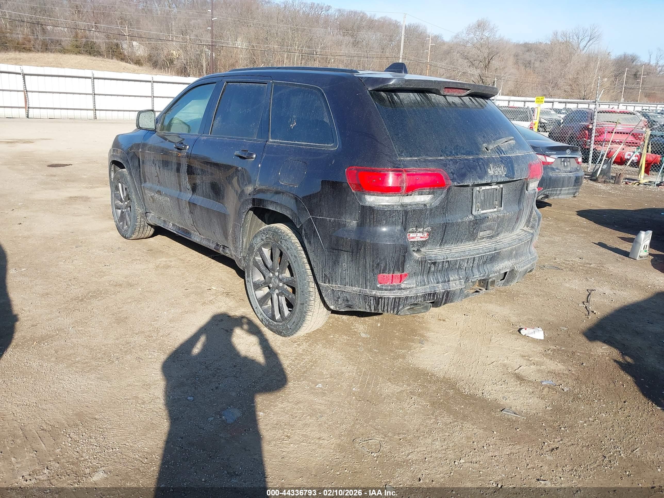 JEEP GRAND image 3