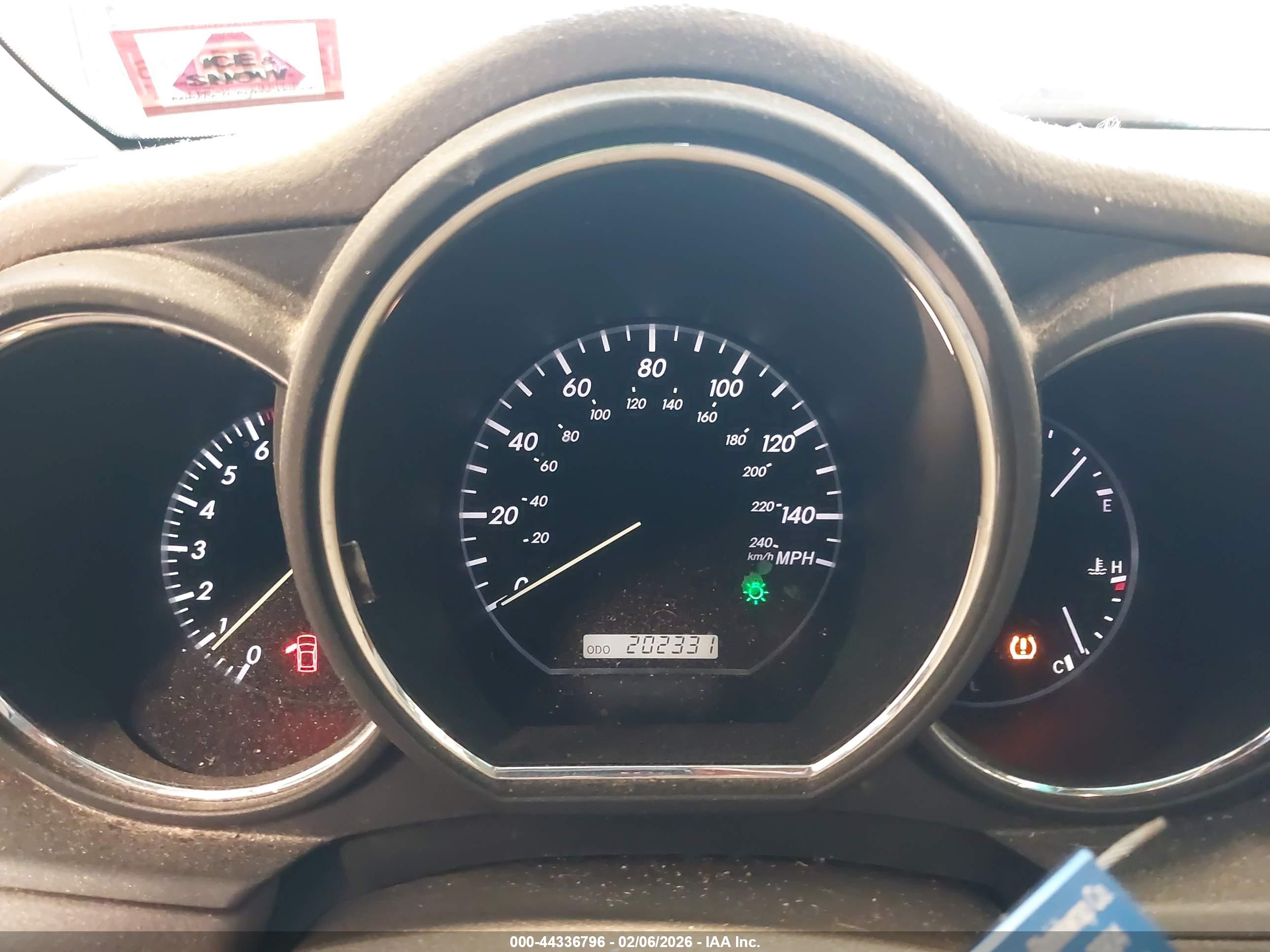 LEXUS RX image 7