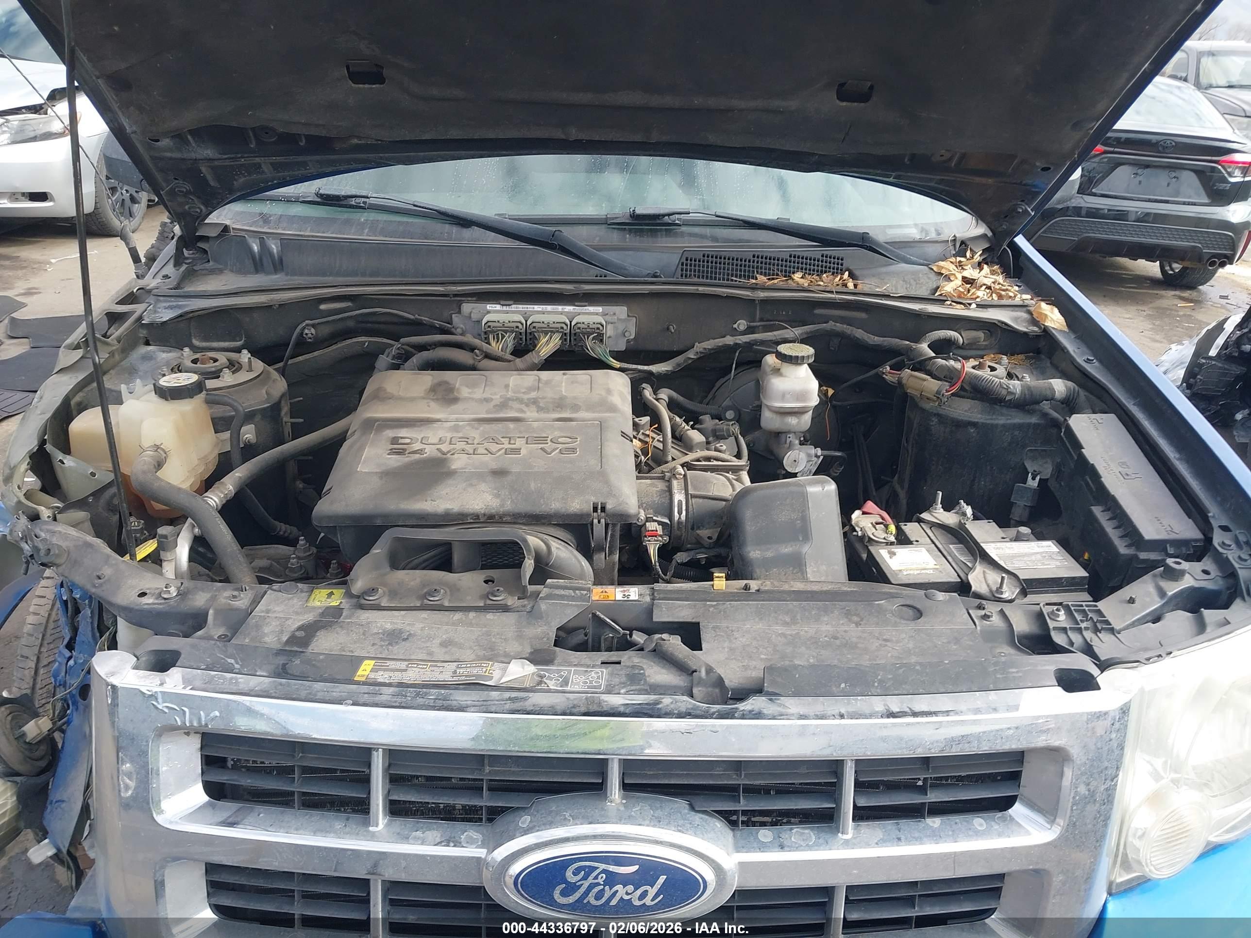 FORD ESCAPE image 10