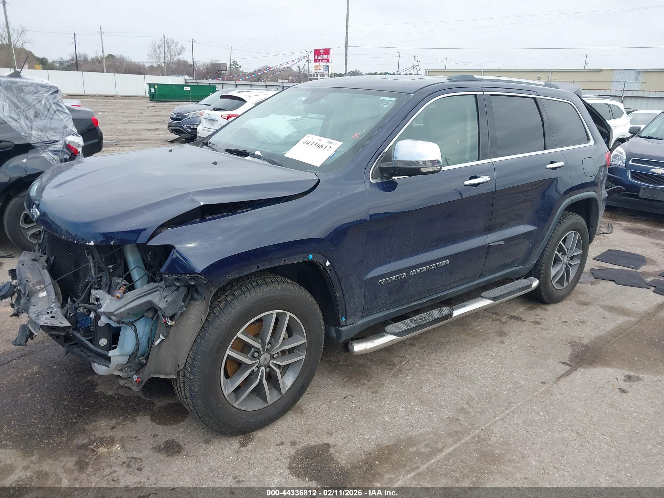 JEEP GRAND image 2