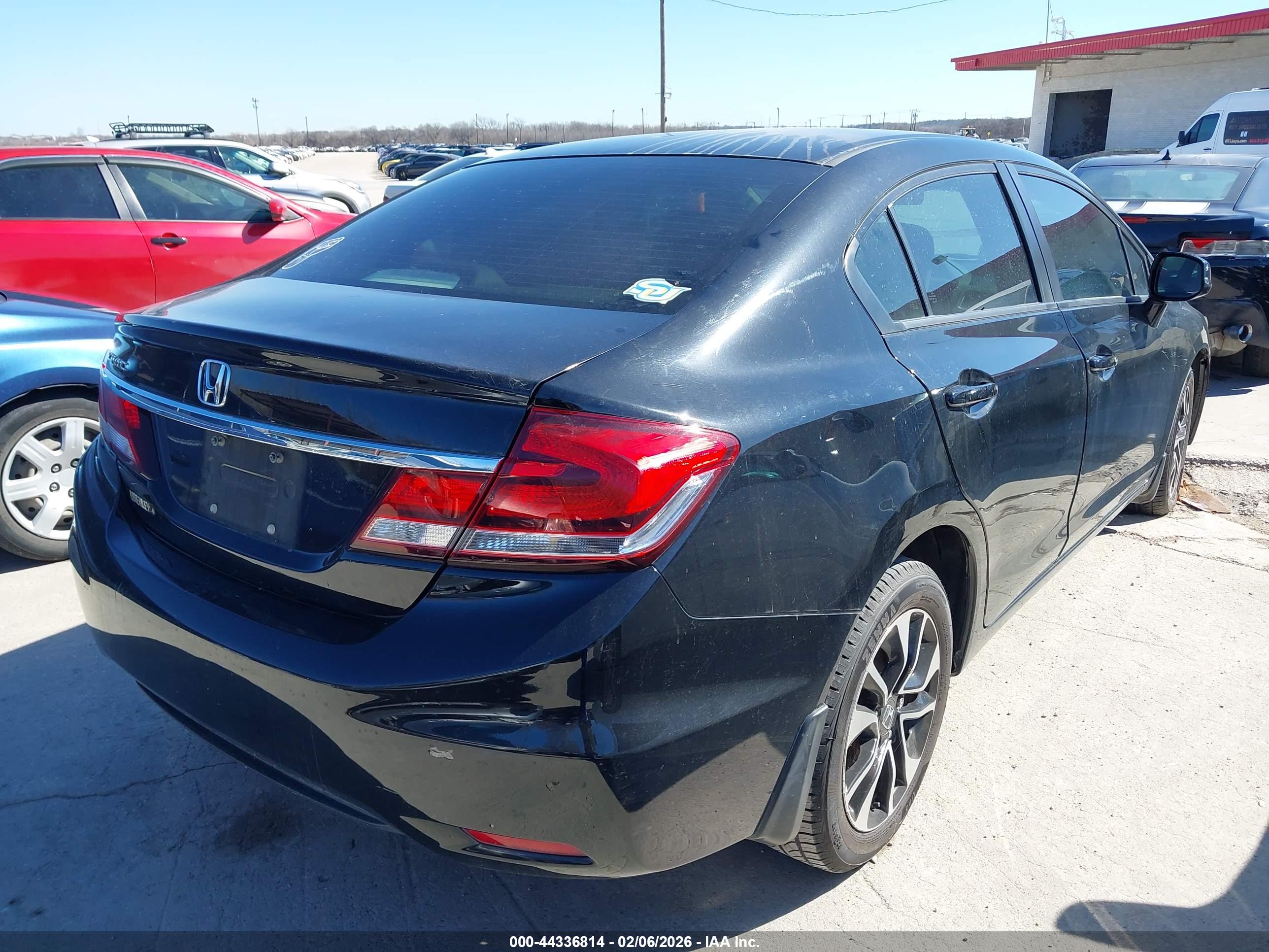 HONDA CIVIC image 4