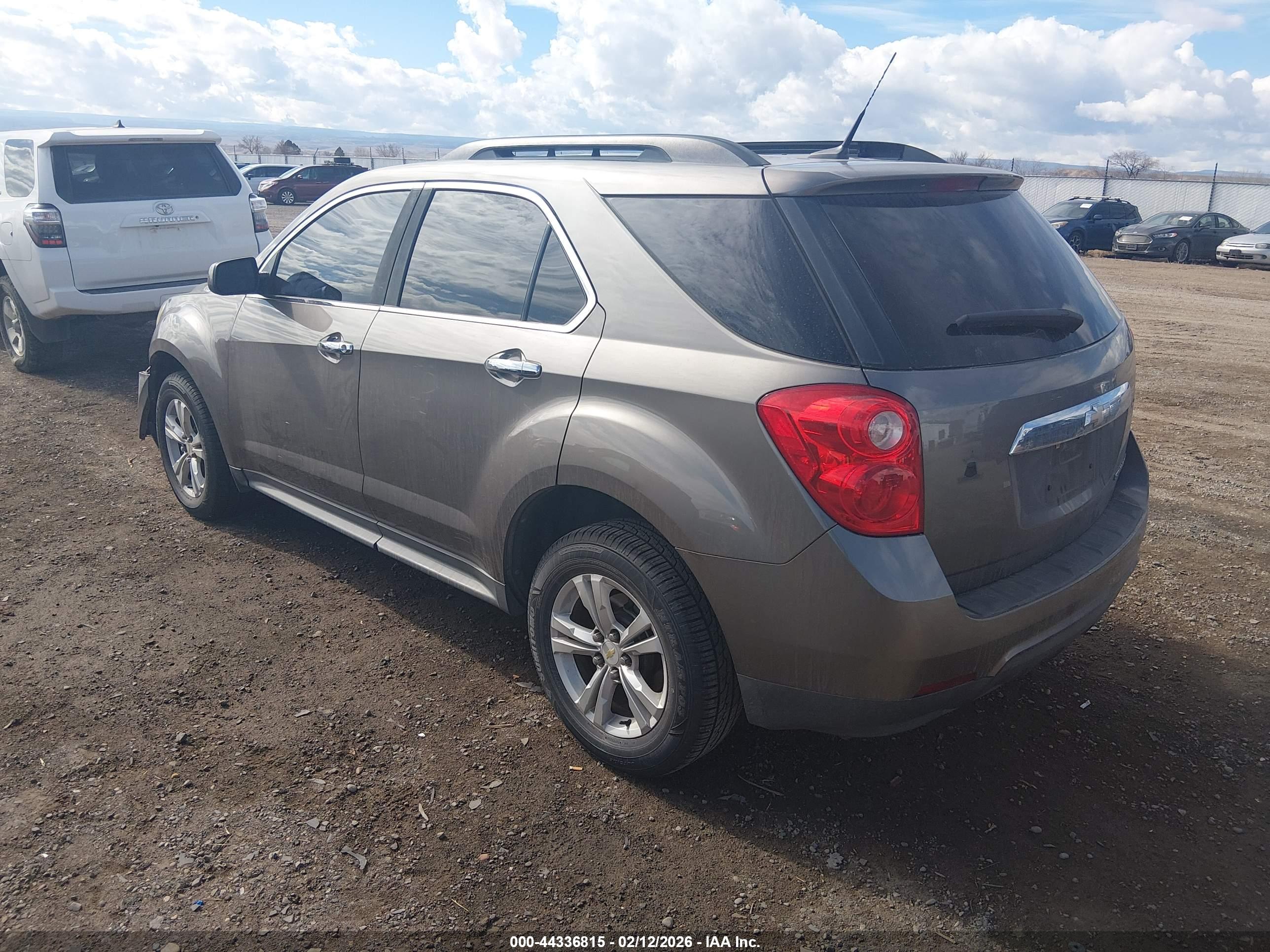 CHEVROLET EQUINOX image 3