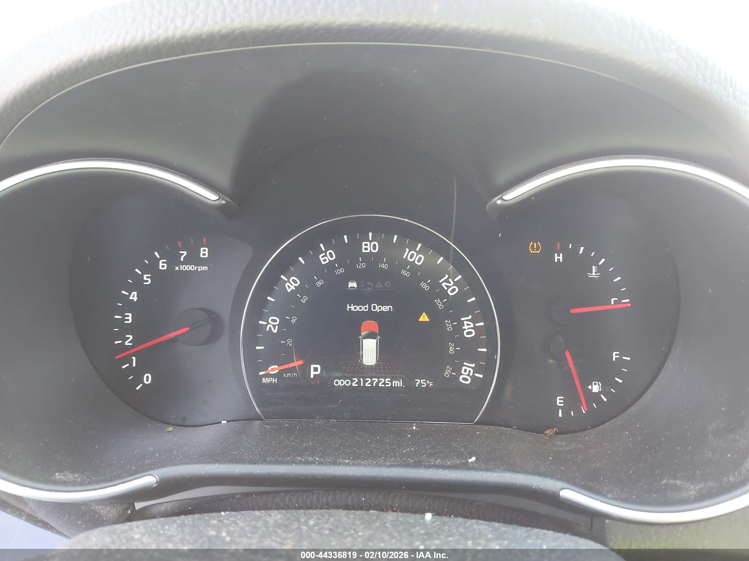 KIA SORENTO image 7