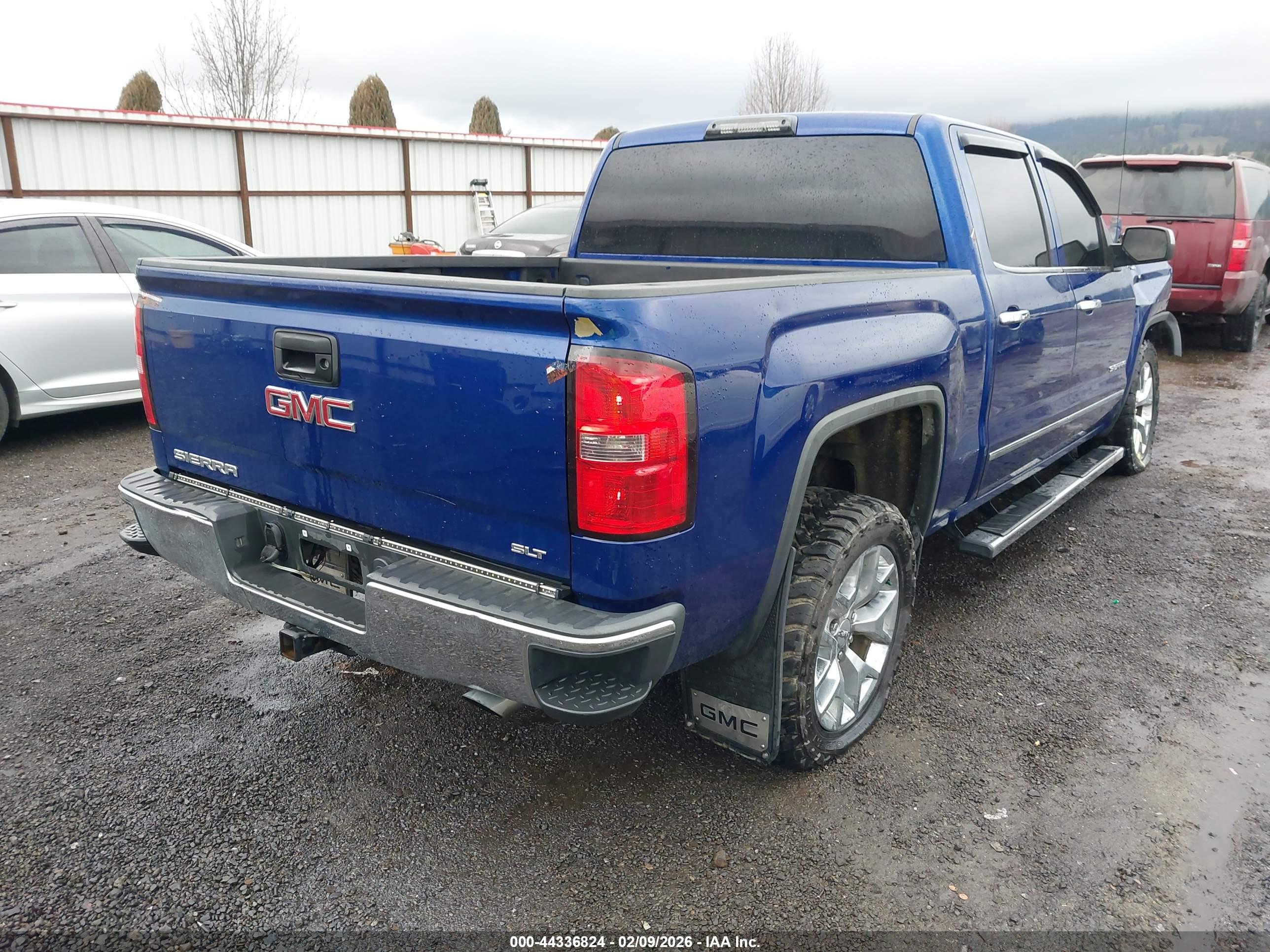 GMC SIERRA image 4