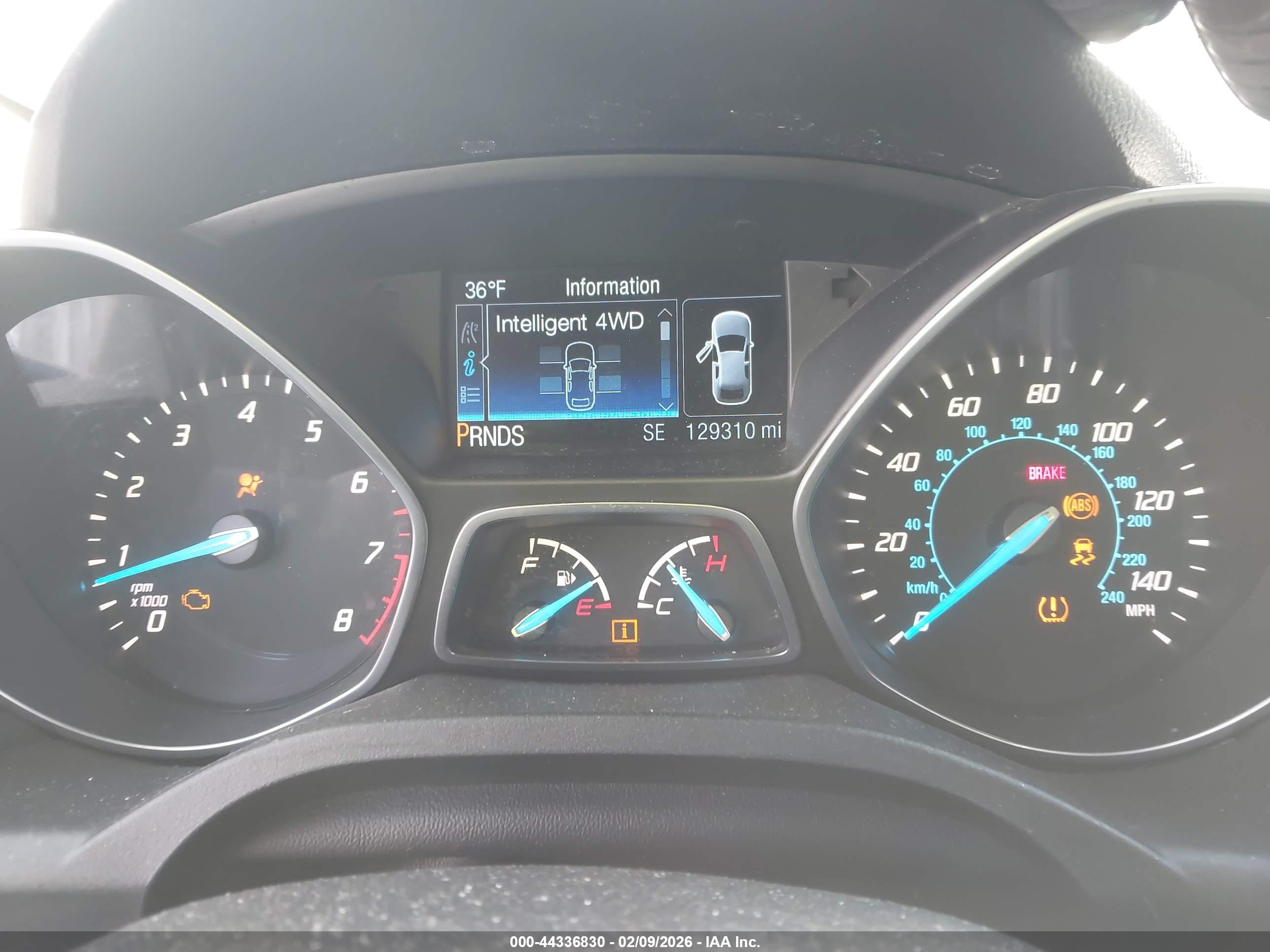 FORD ESCAPE image 7