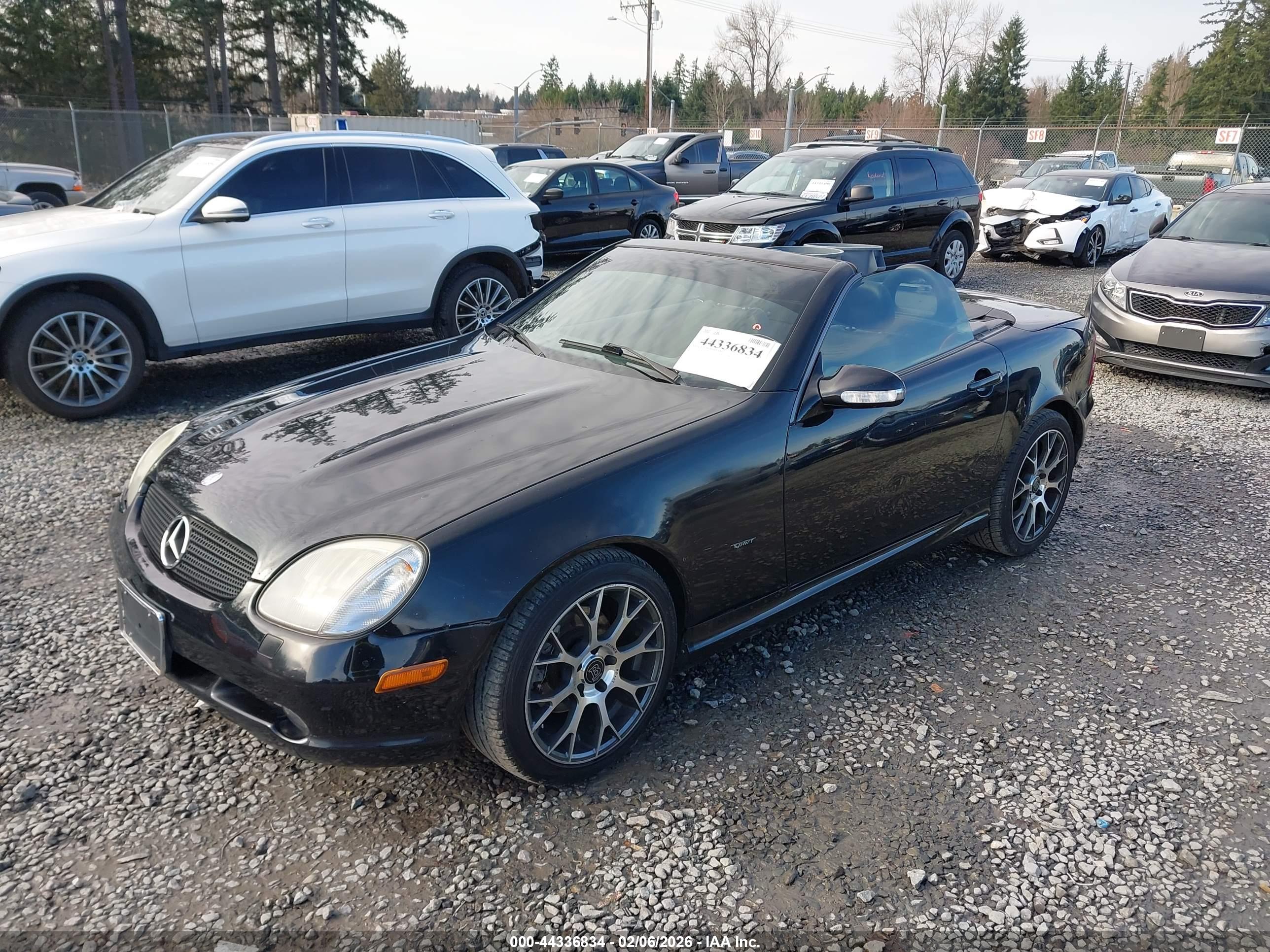 MERCEDES-BENZ SLK image 2
