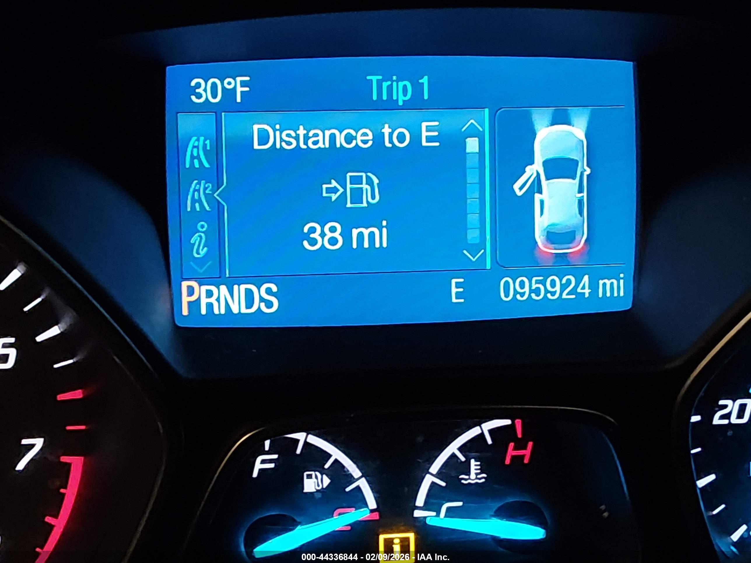 FORD ESCAPE image 7