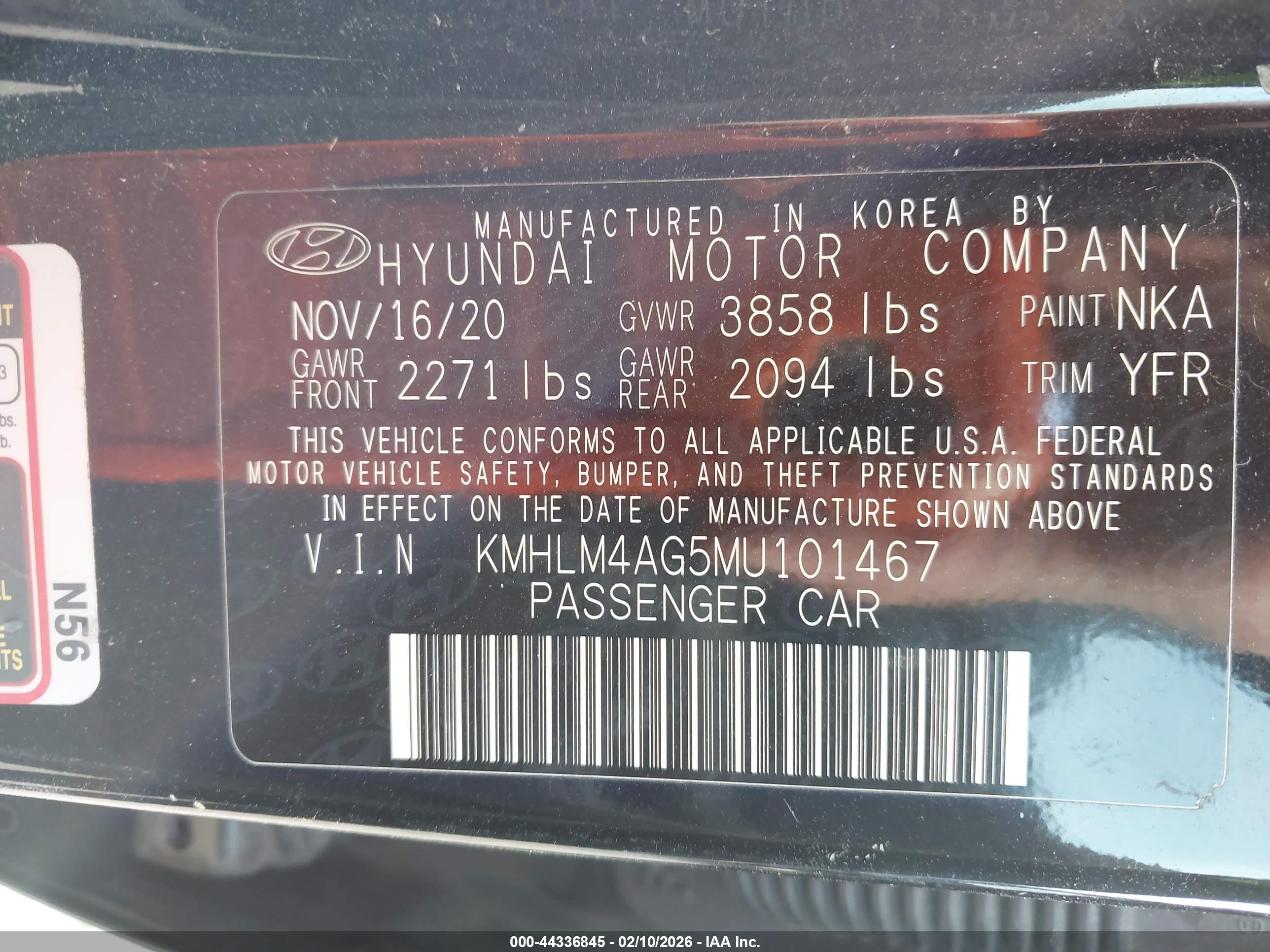HYUNDAI ELANTRA image 9