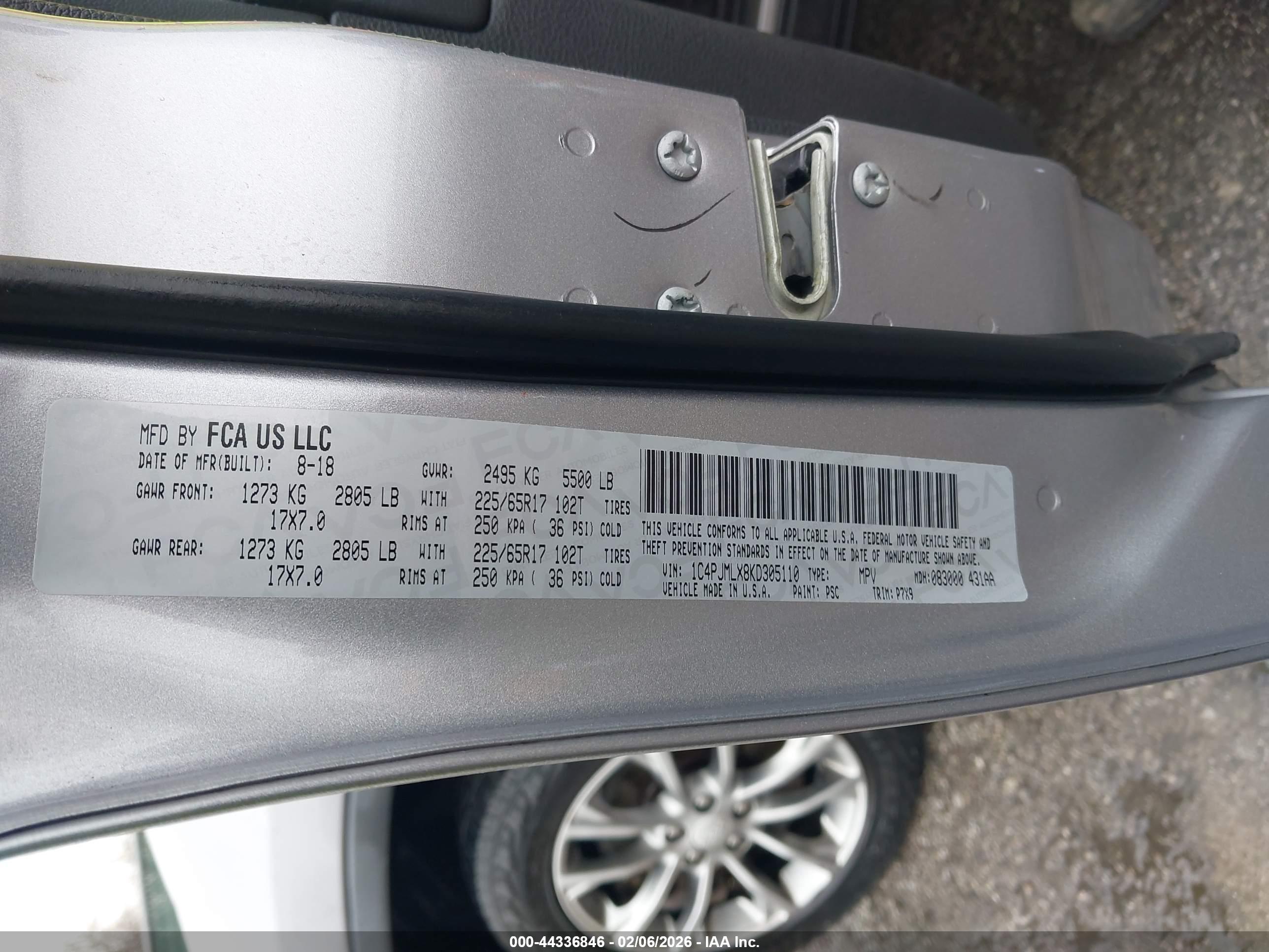 JEEP CHEROKEE image 9