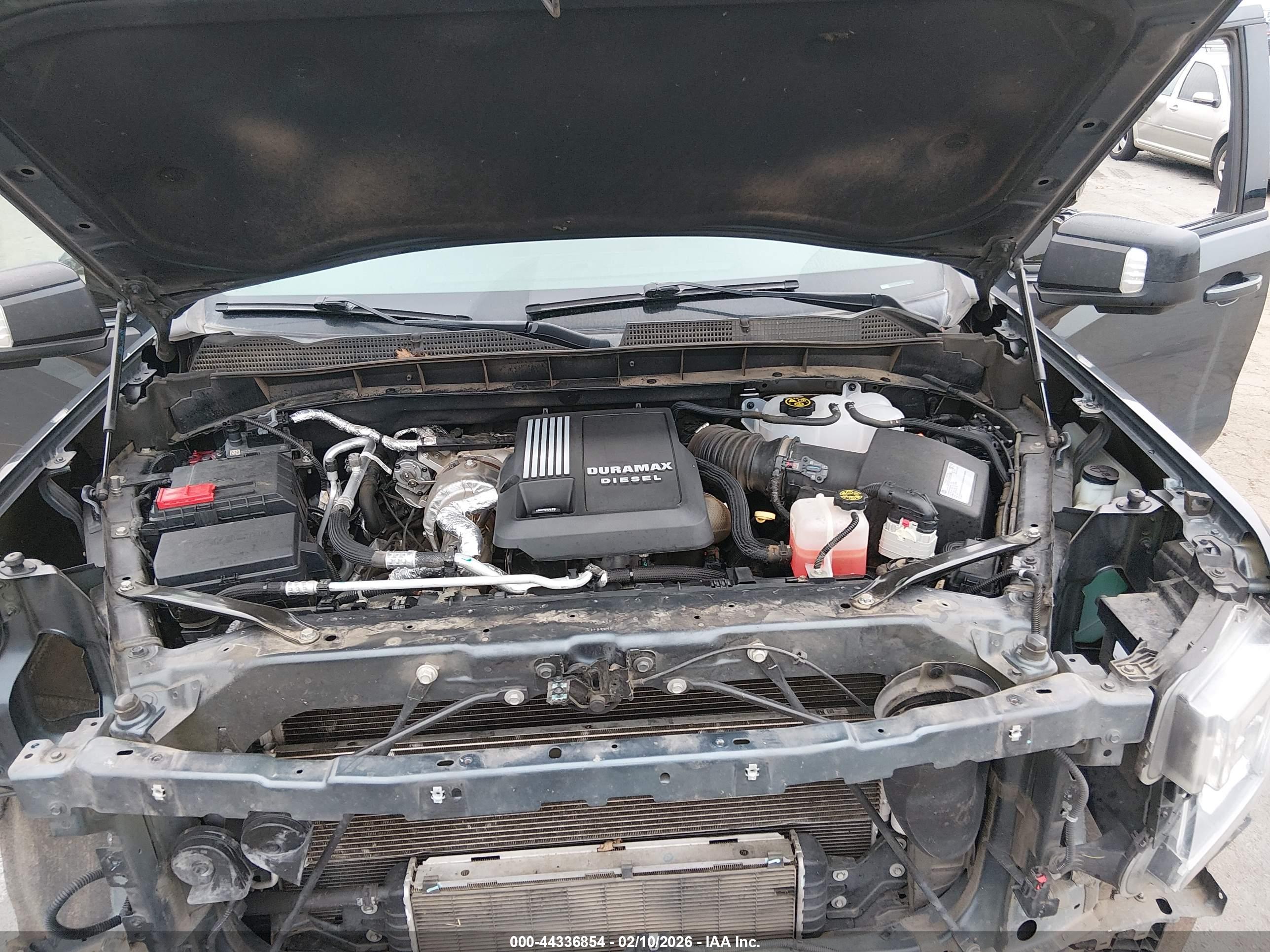 GMC SIERRA image 10