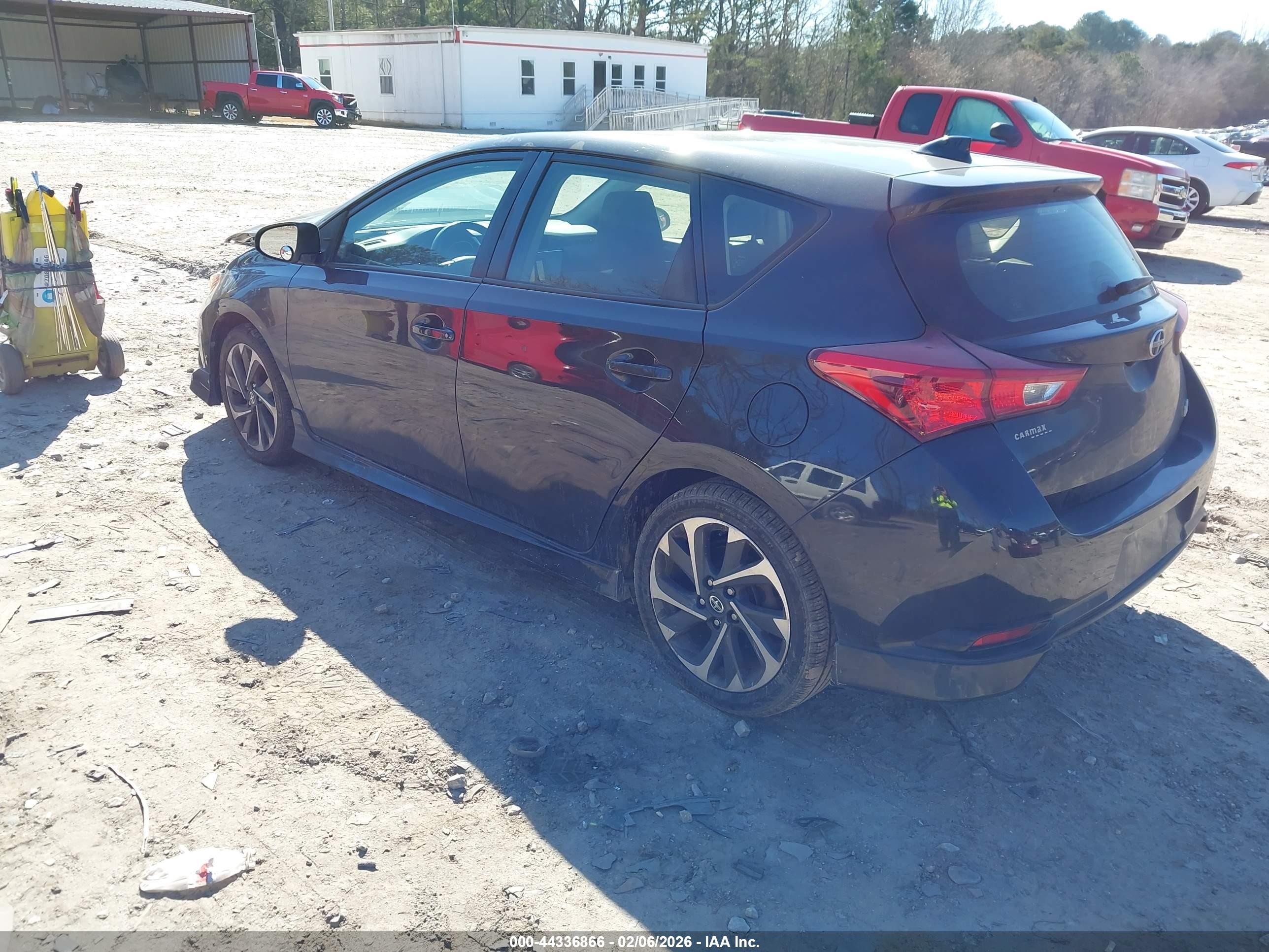 SCION IM image 3