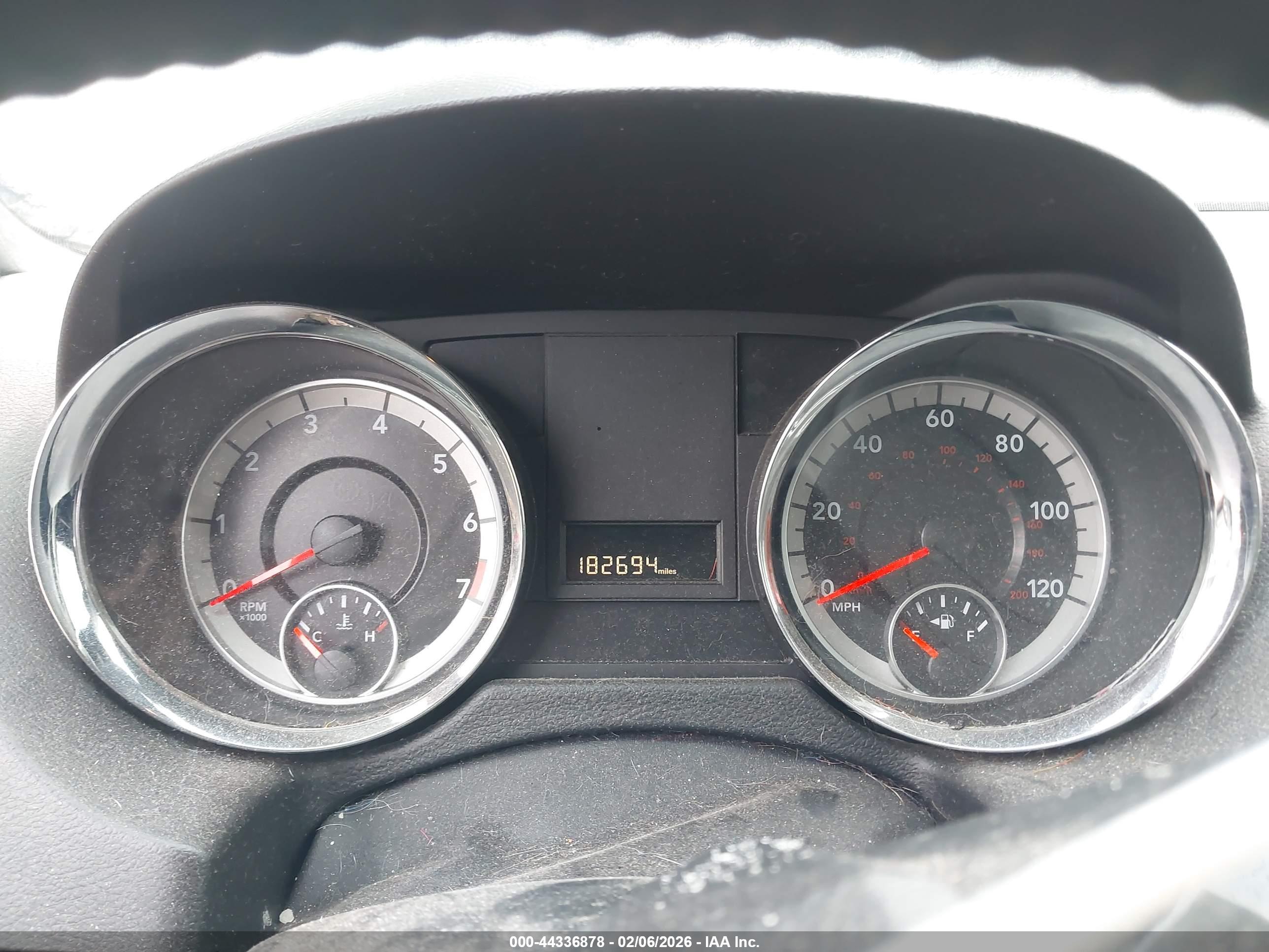 DODGE GRAND image 7