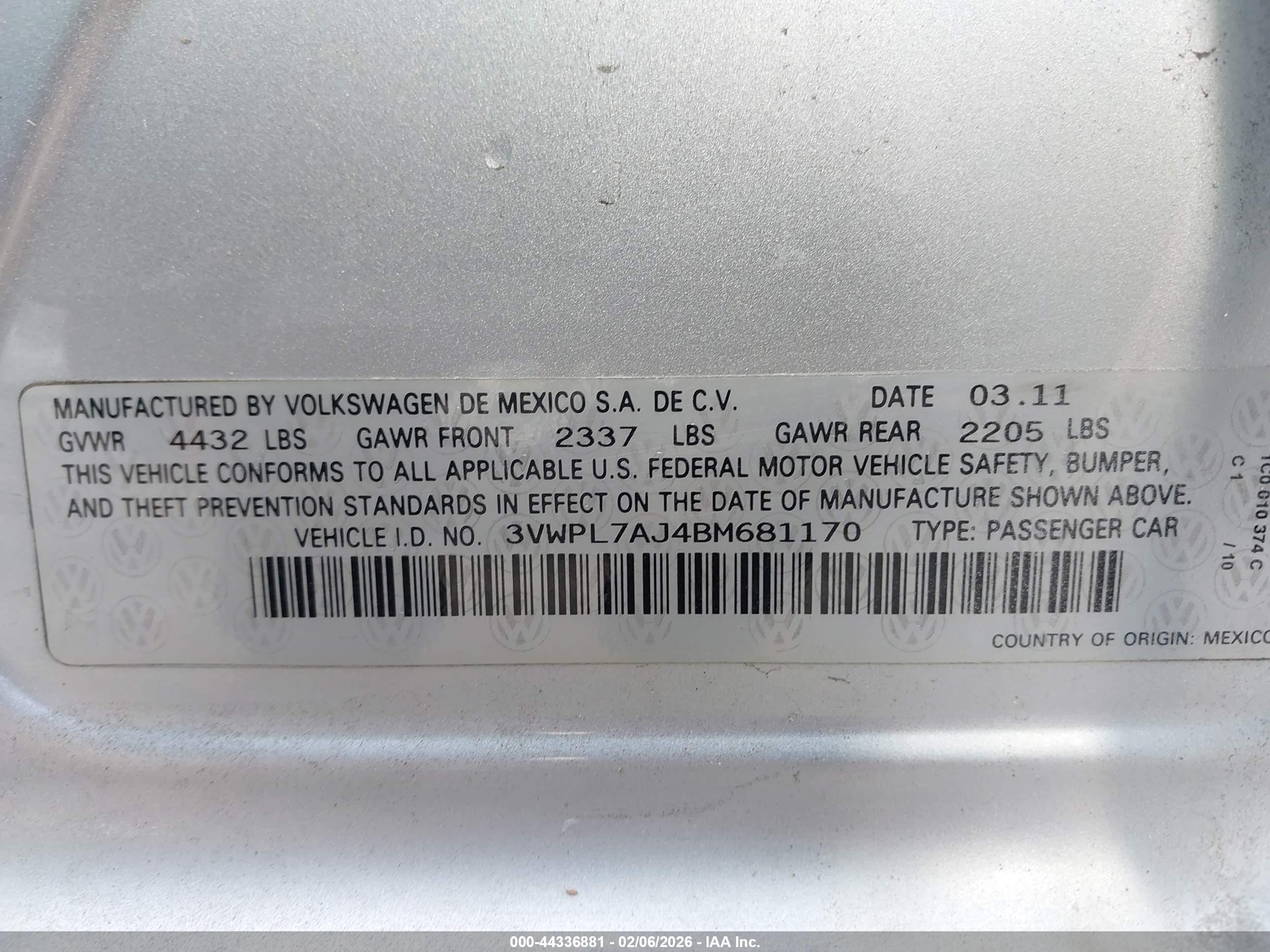 VOLKSWAGEN JETTA image 9