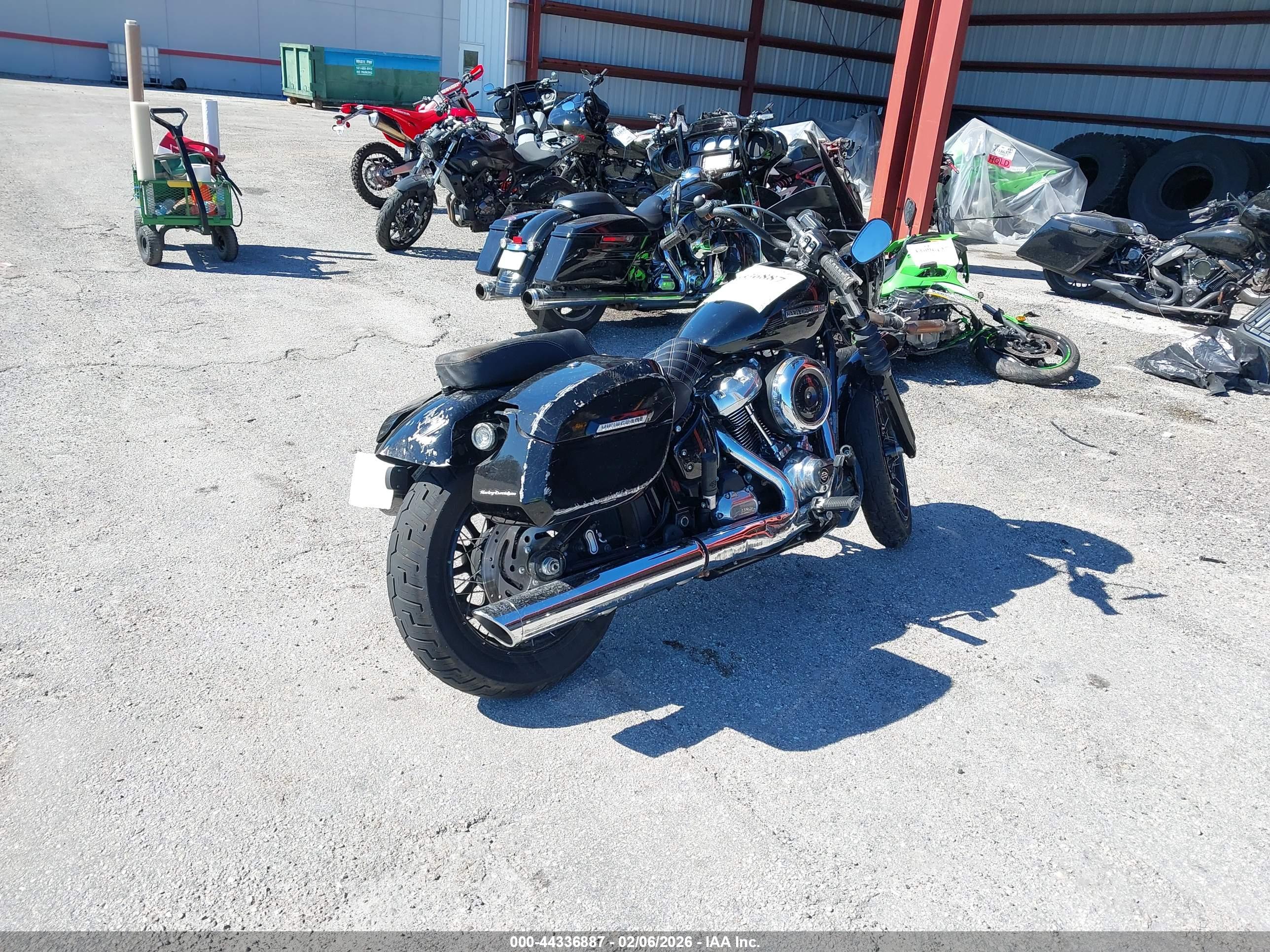 HARLEY-DAVIDSON FXBB image 4