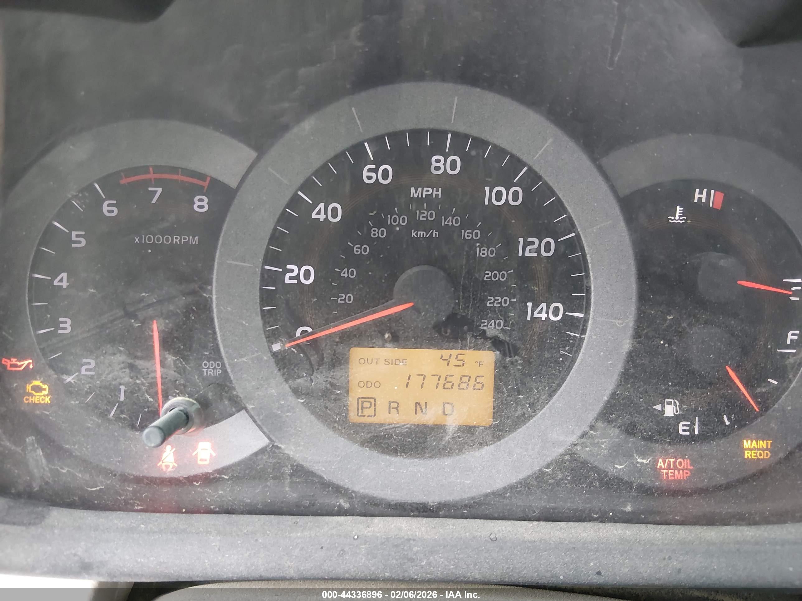TOYOTA RAV4 image 7