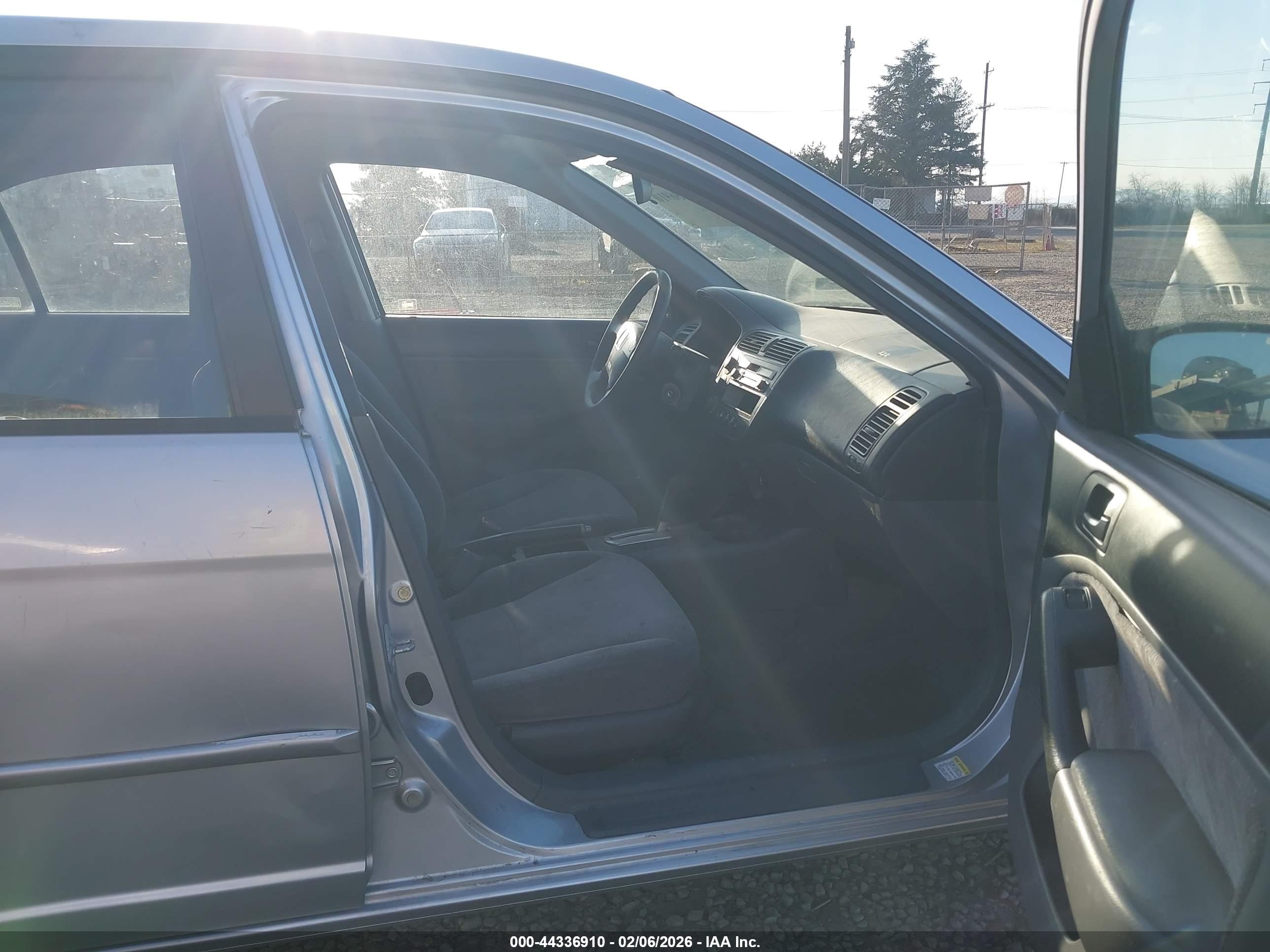 HONDA CIVIC image 5