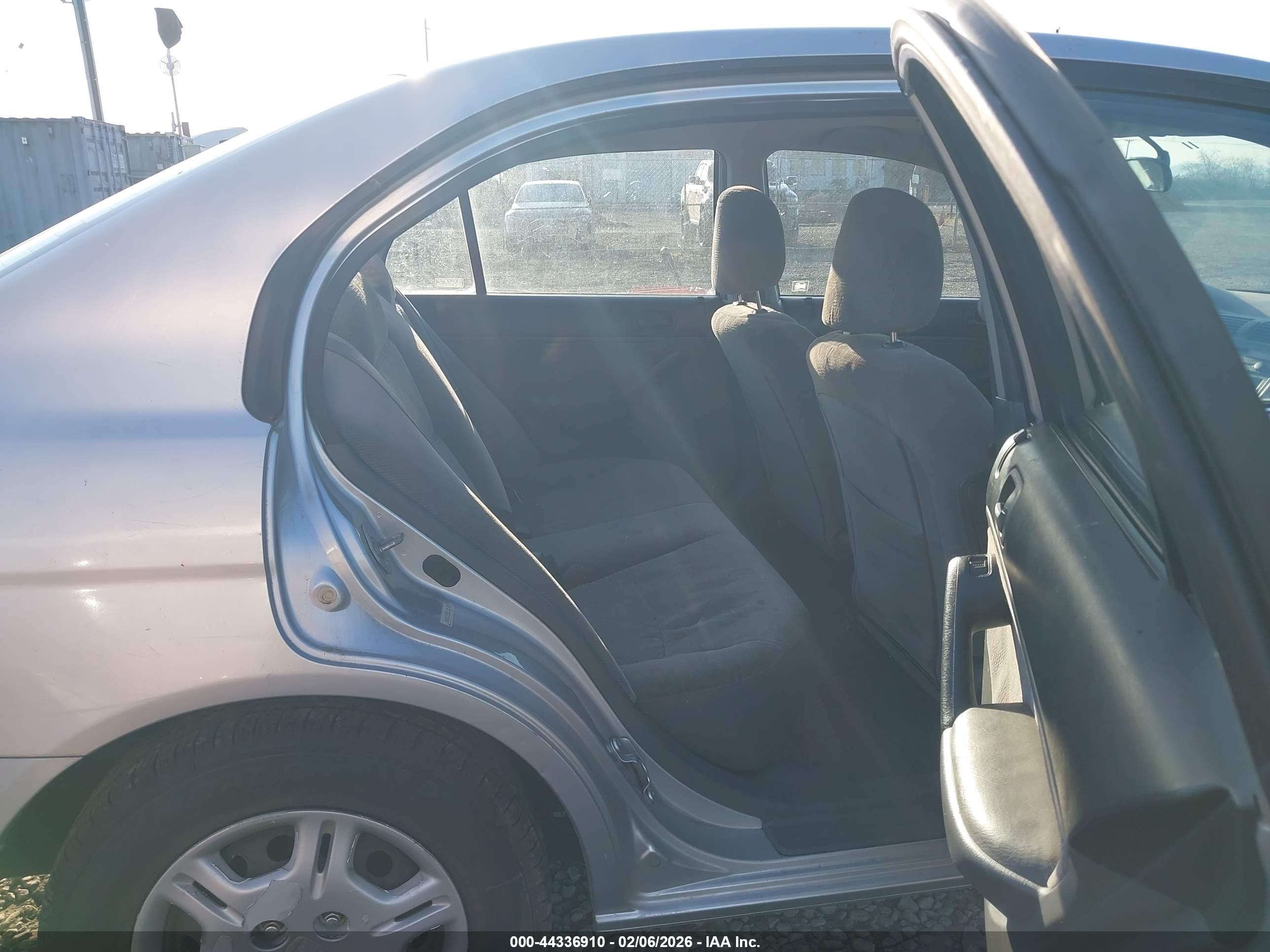HONDA CIVIC image 8