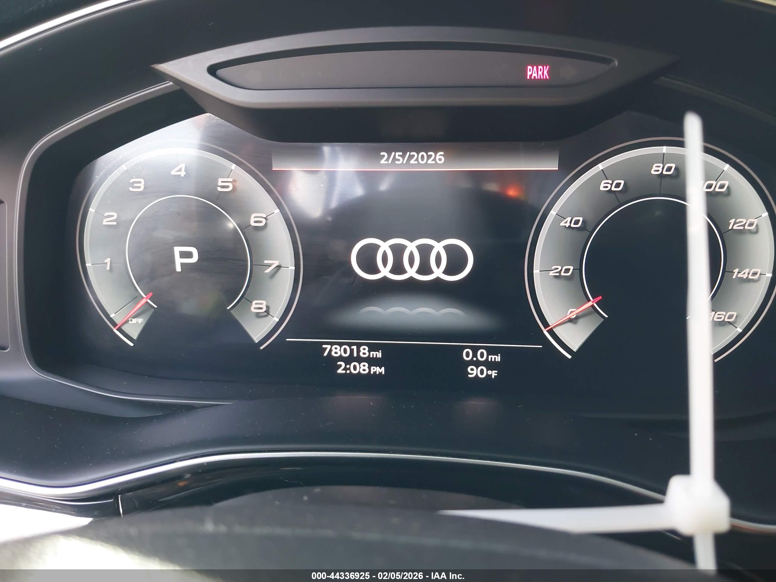 AUDI Q7 image 7