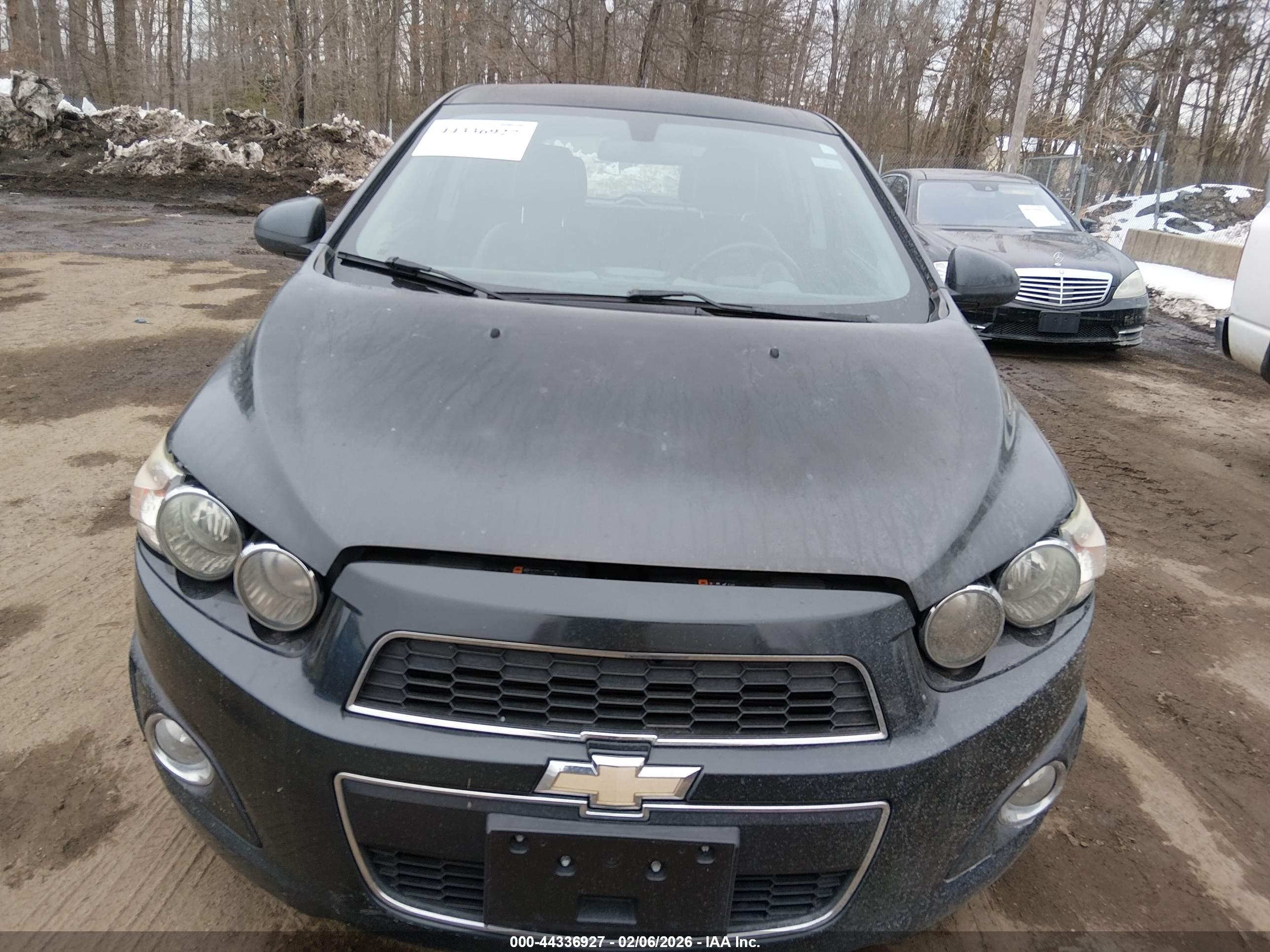 CHEVROLET SONIC image 6