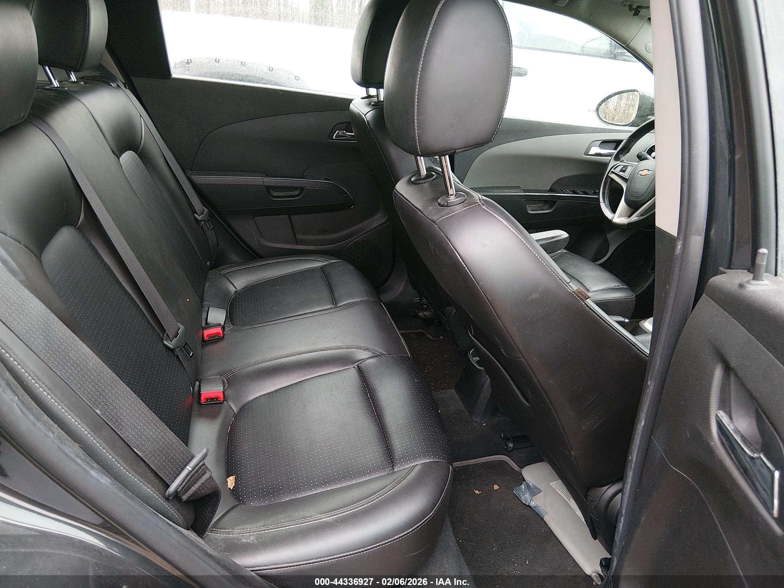 CHEVROLET SONIC image 8