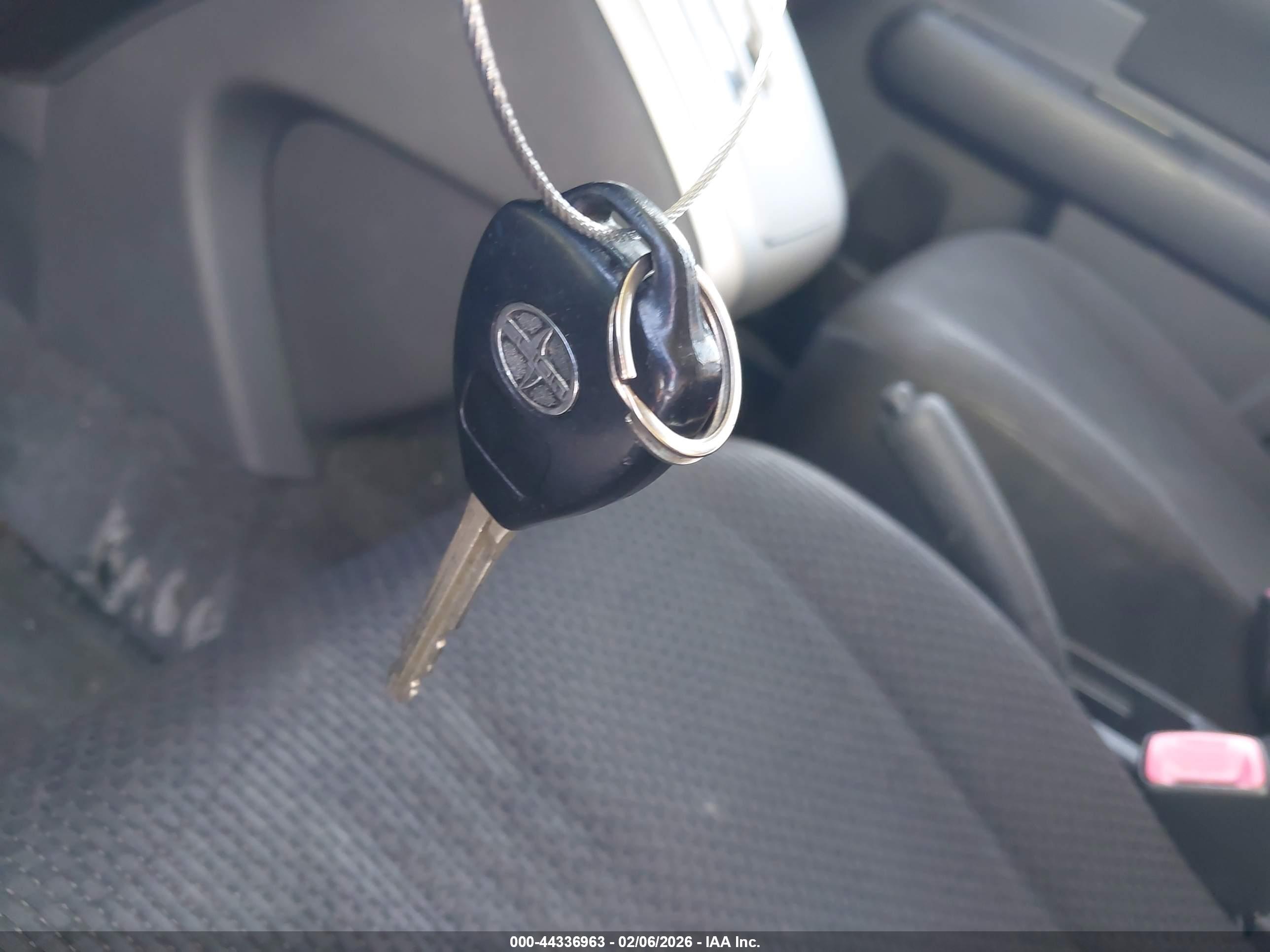 SCION XB image 11