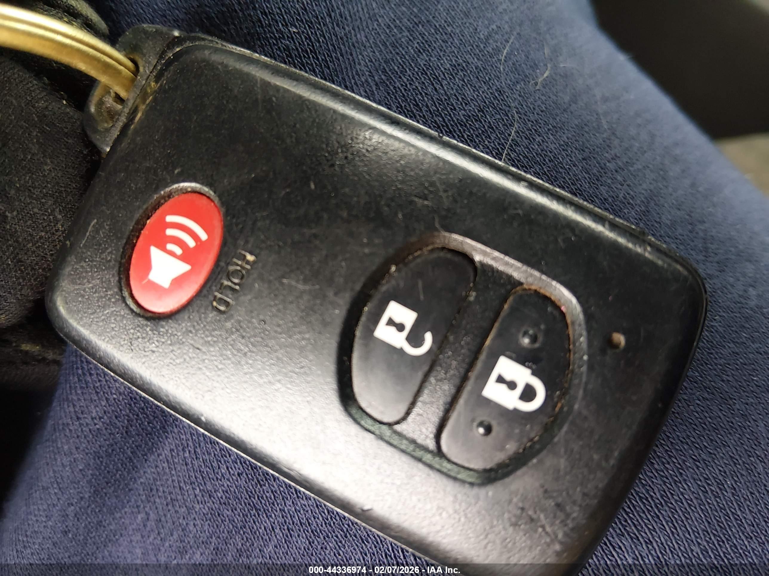 TOYOTA PRIUS image 11