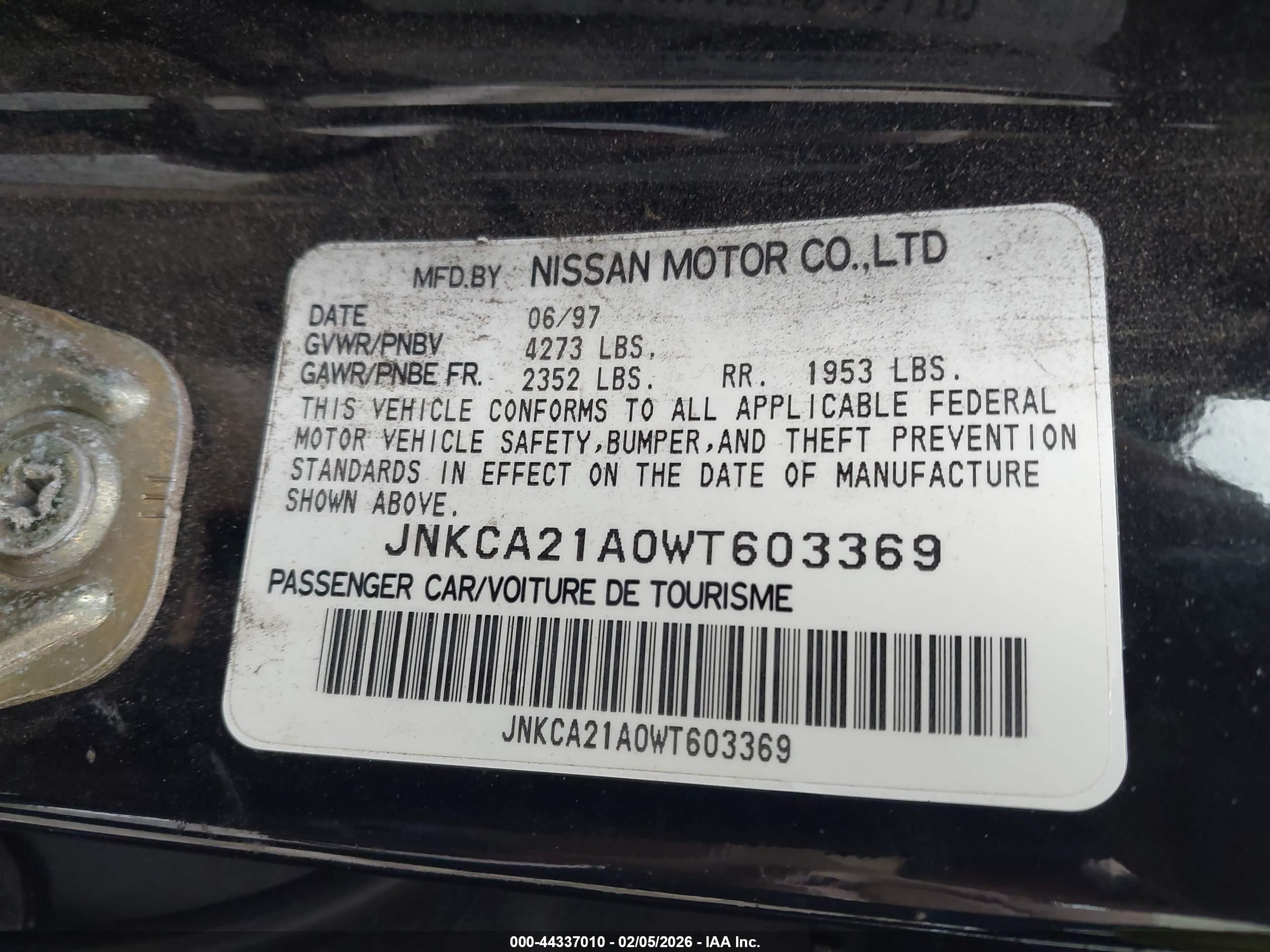 INFINITI I30 image 9