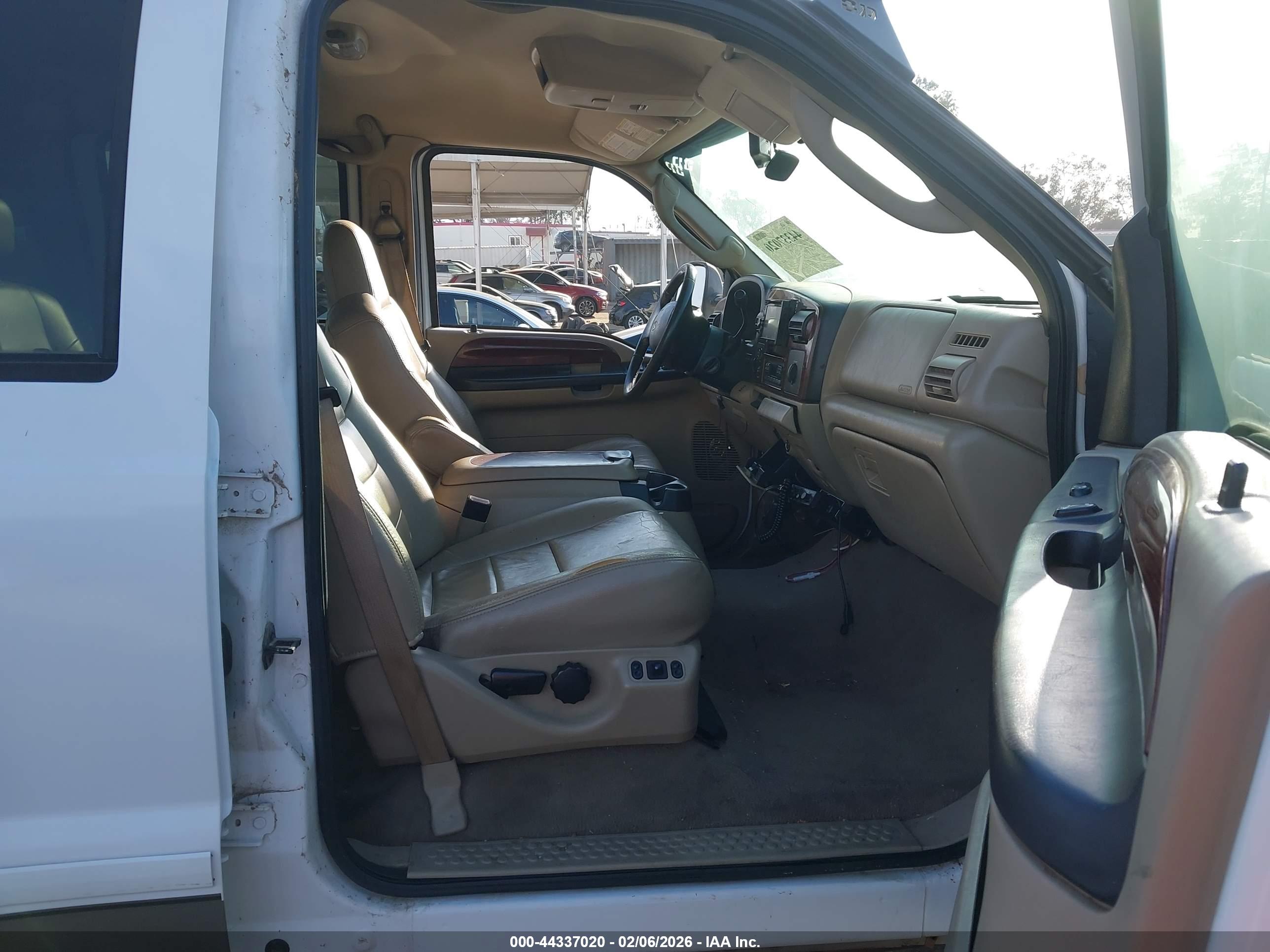 FORD F-250 image 5