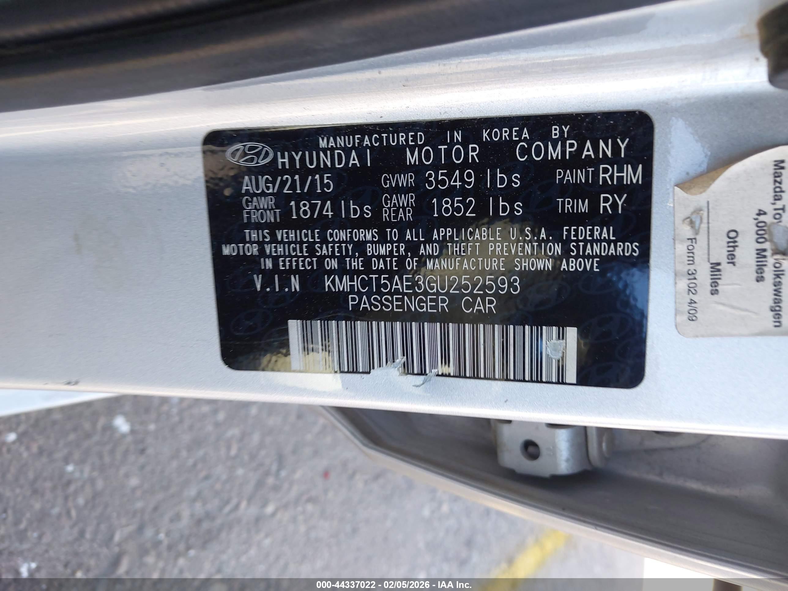 HYUNDAI ACCENT image 9
